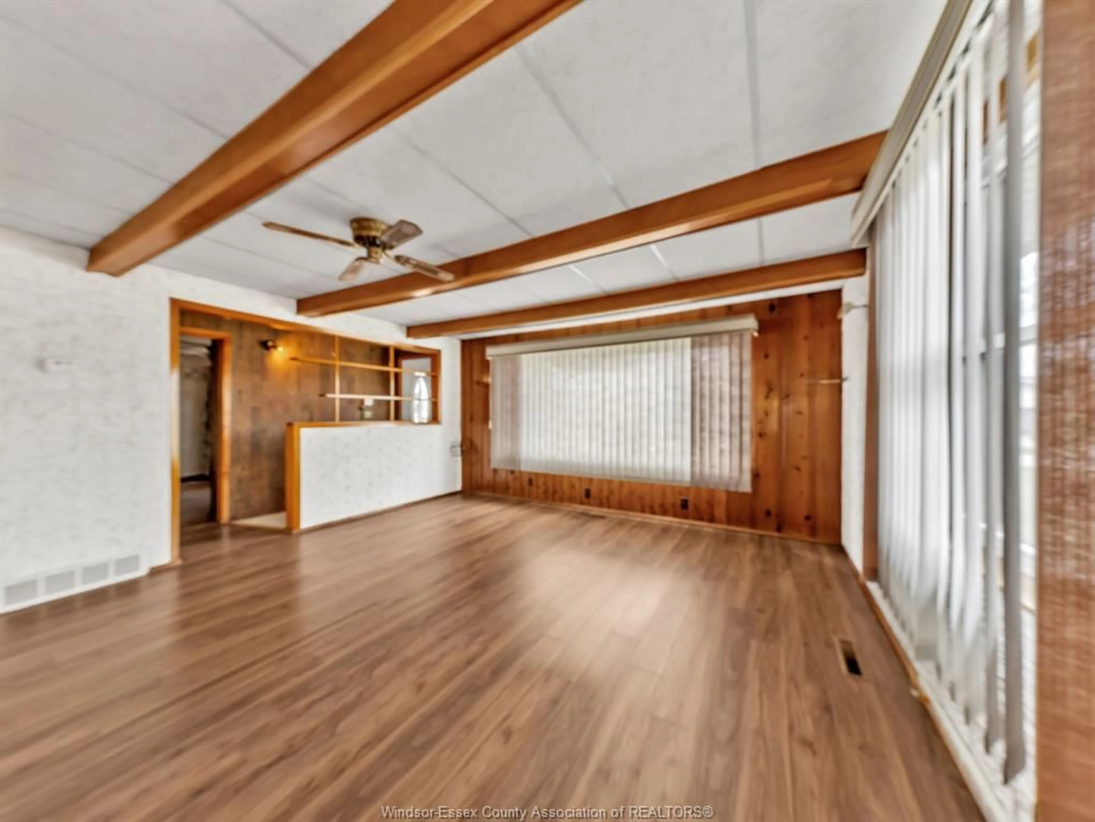 A pic of a room for 180 ELSWORTH, LaSalle Ontario N9J 1E5
