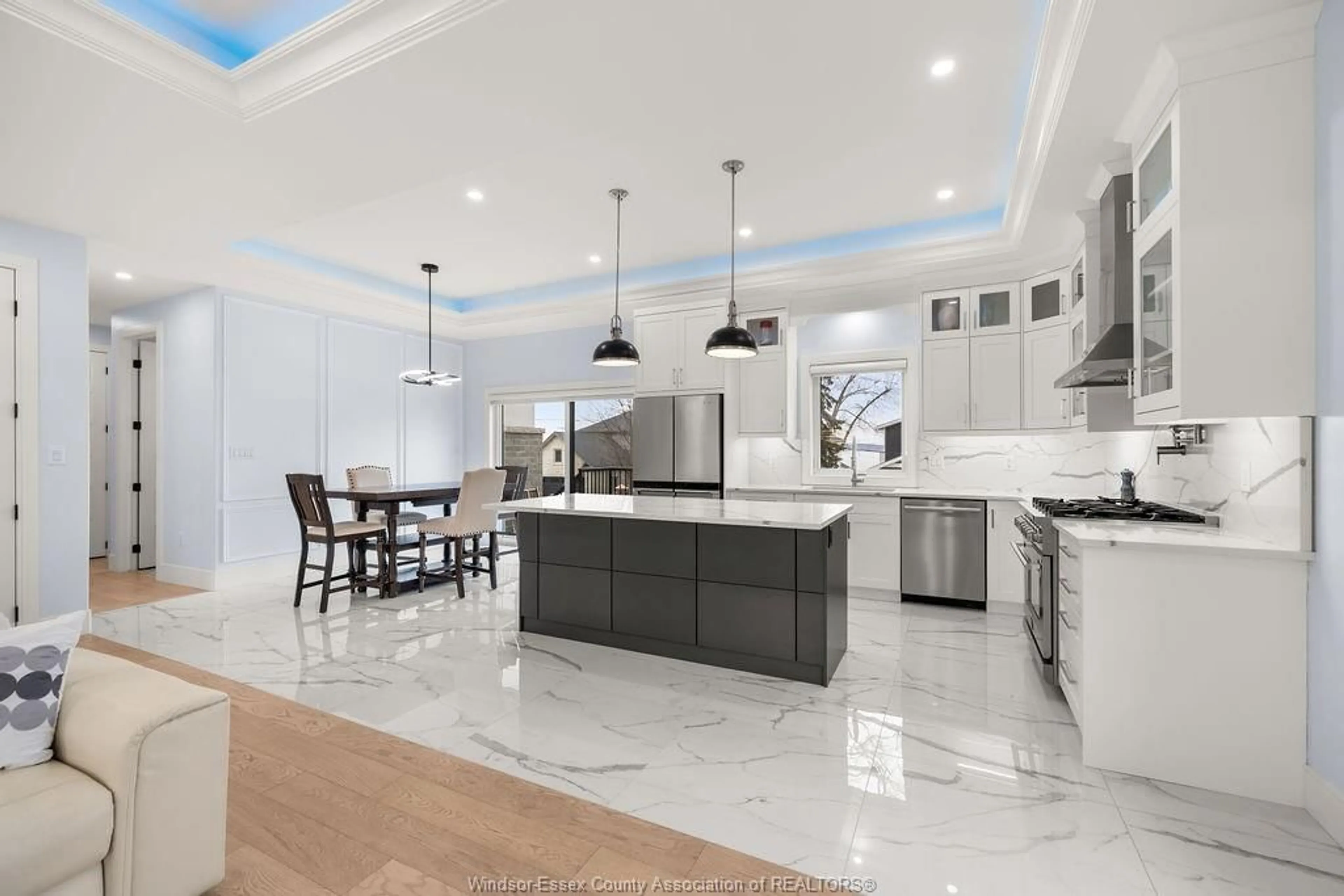 Contemporary kitchen, ceramic/tile floor for 1118 UNION St, Amherstburg Ontario N9V 2Y5