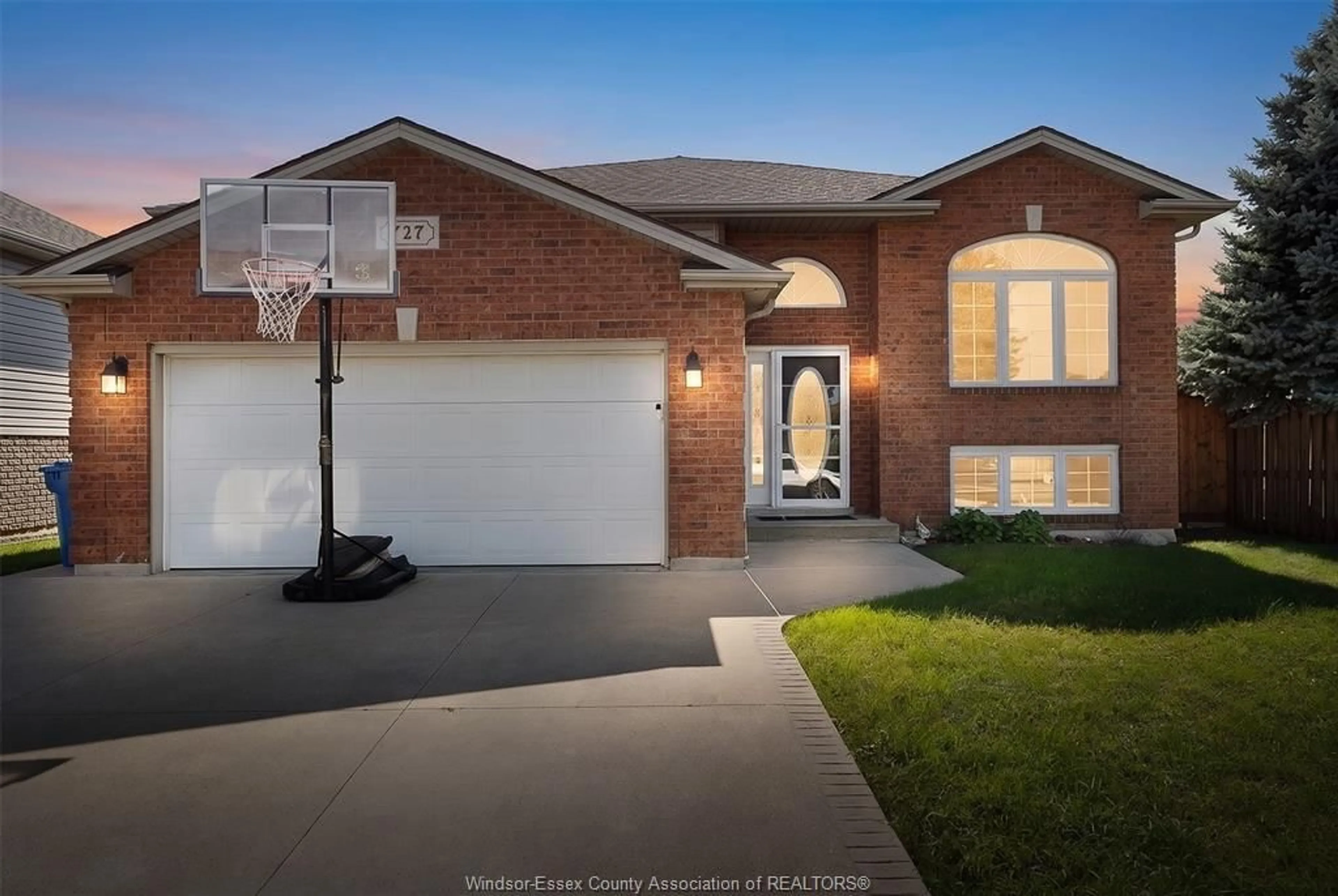 Home with brick exterior material, street for 727 ALPENROSE, Windsor Ontario N9G 2X7