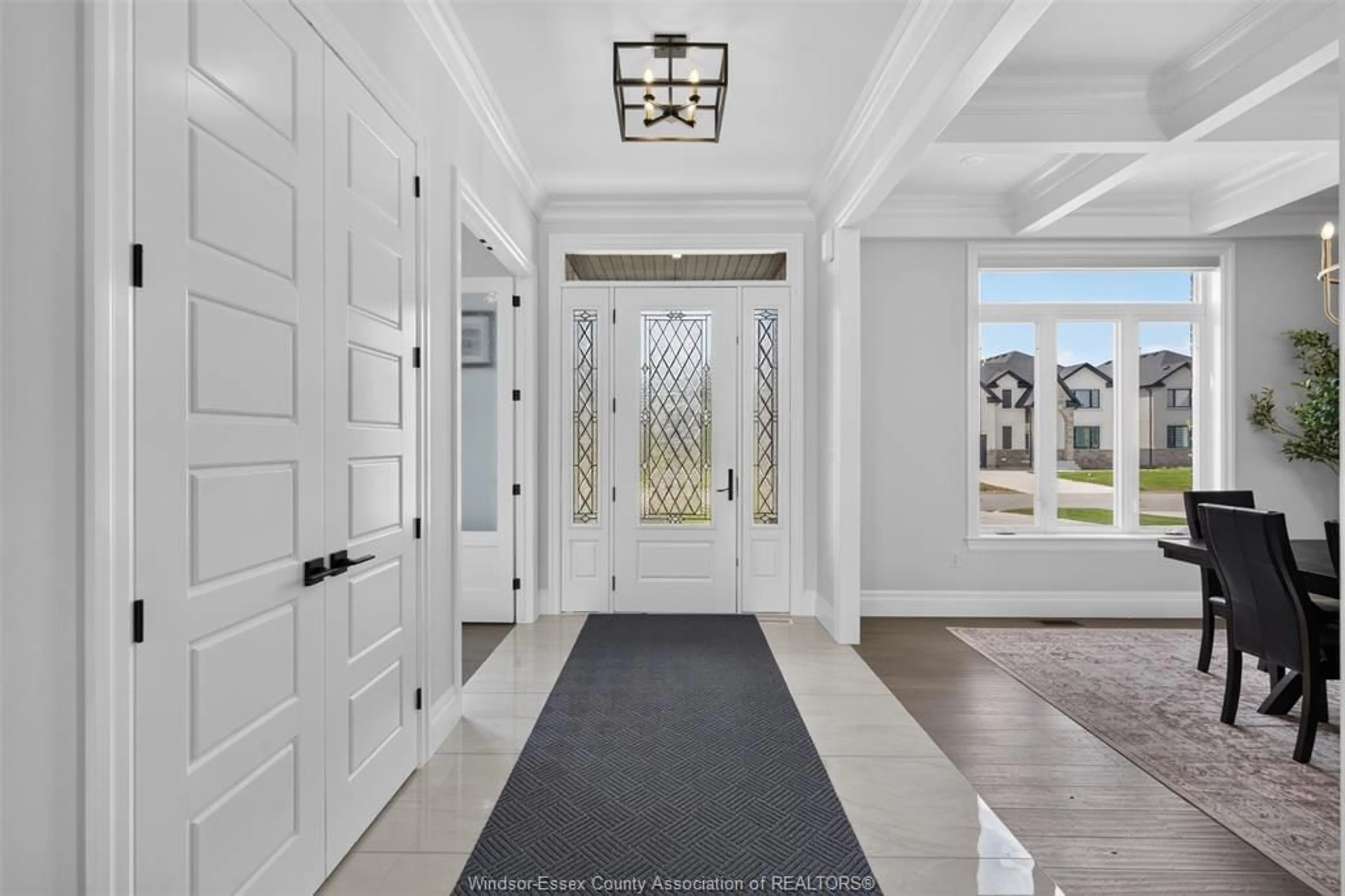 Indoor entryway for 314 BENSON, Amherstburg Ontario N9V 0G7