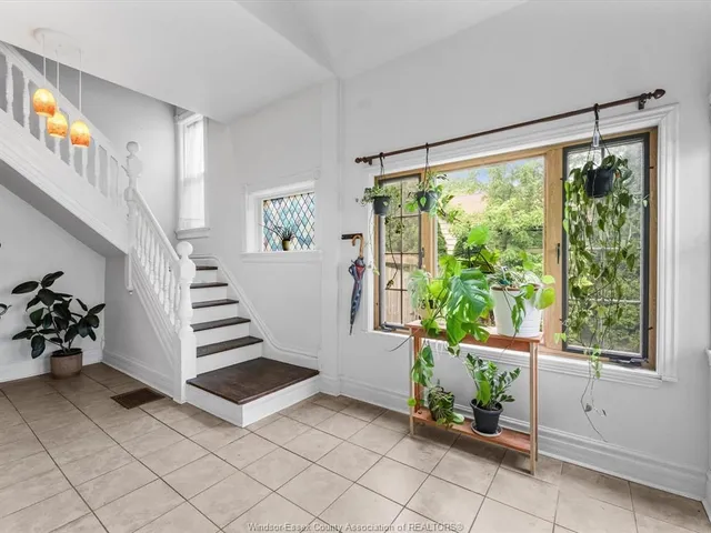 1287 Goyeau, Windsor 2