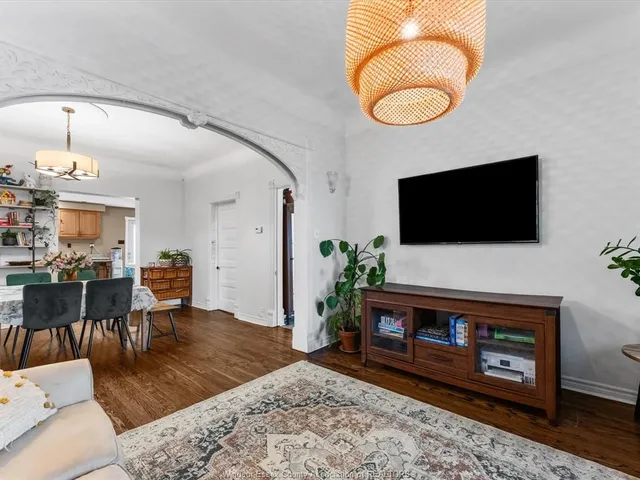 1287 Goyeau, Windsor 5