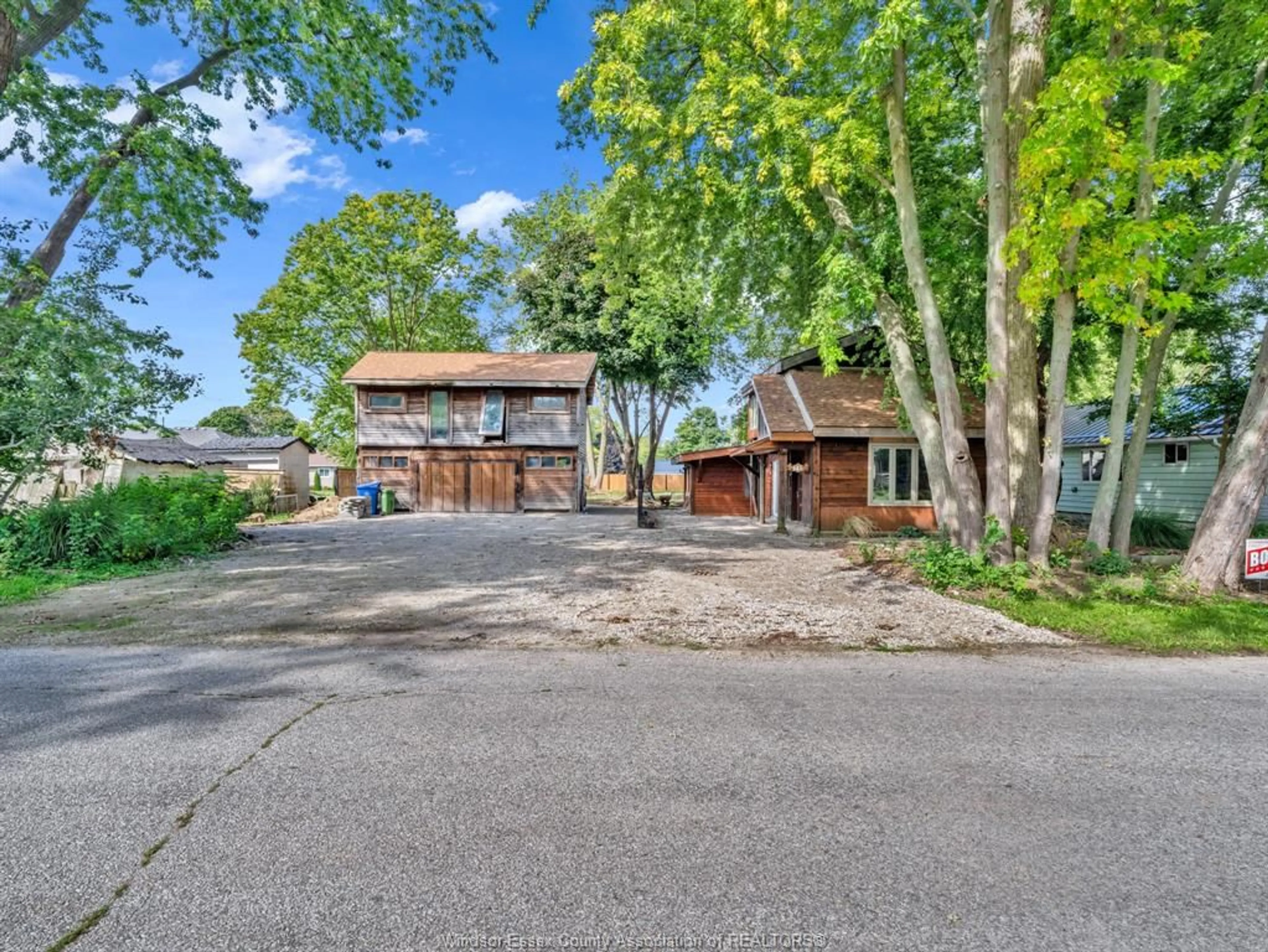 A pic from outside/outdoor area/front of a property/back of a property/a pic from drone, street for 145 PRADO Ave, Colchester Ontario N0R 1G0