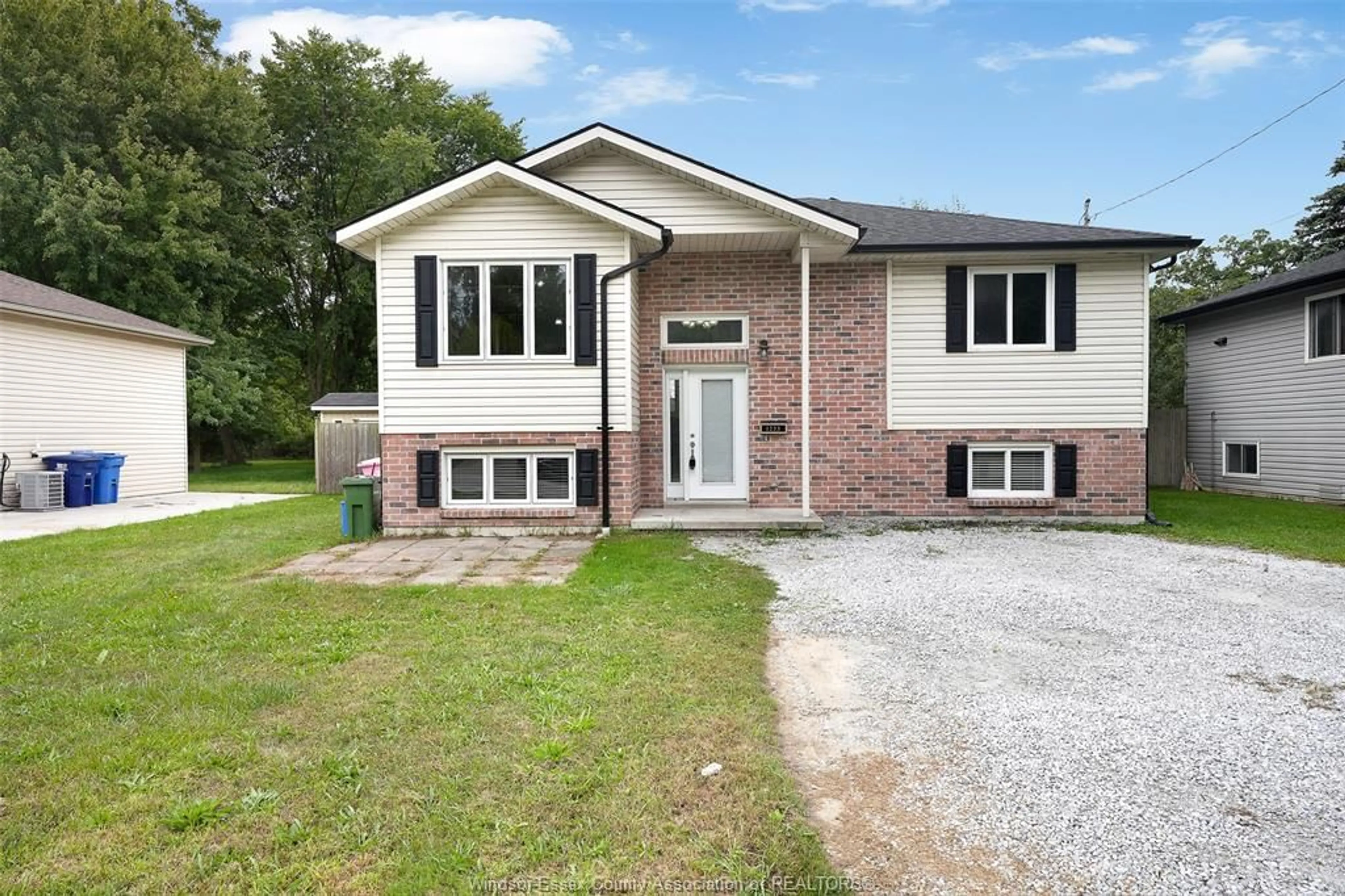 Home with brick exterior material, street for 1233 ARMANDA St, Windsor Ontario N9C 3W8