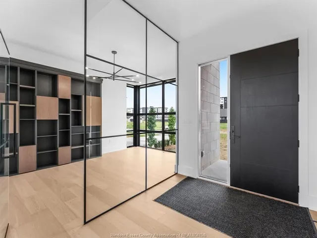 4910 Terra Bella, LaSalle 4
