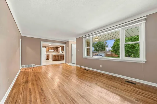 6 MASSEY Cres, Sarnia 5