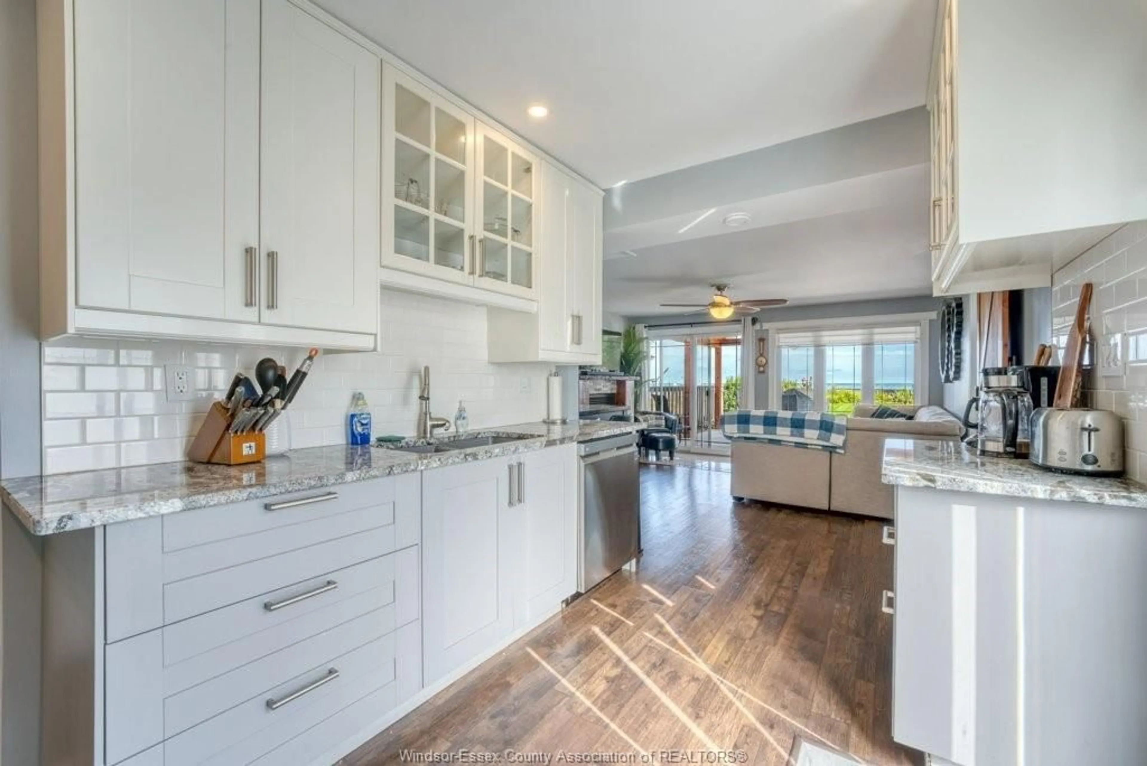 Open concept kitchen, ceramic/tile floor for 1288 SHORELINE Ave, Lakeshore Ontario N0R 1A0