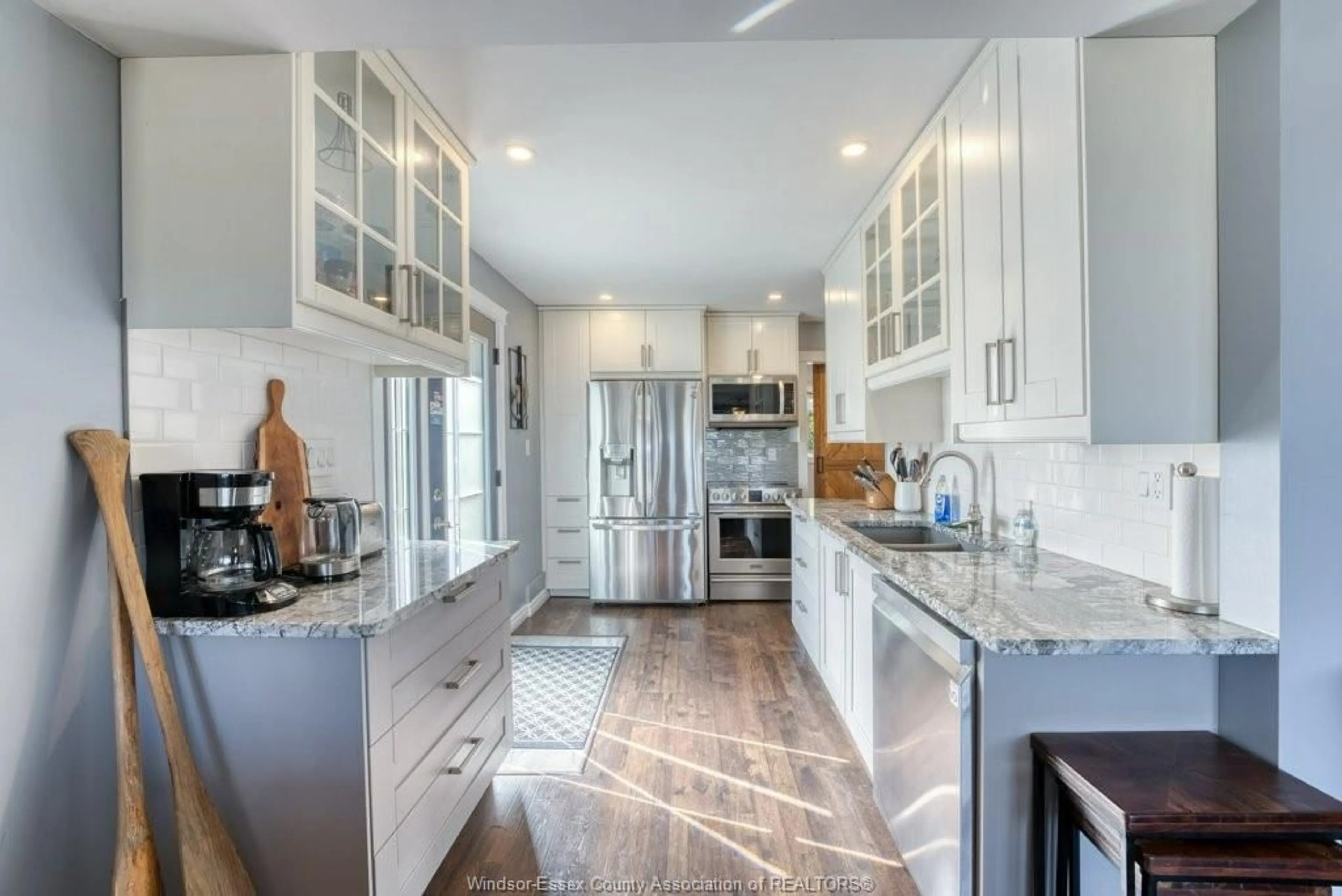 Open concept kitchen, ceramic/tile floor for 1288 SHORELINE Ave, Lakeshore Ontario N0R 1A0