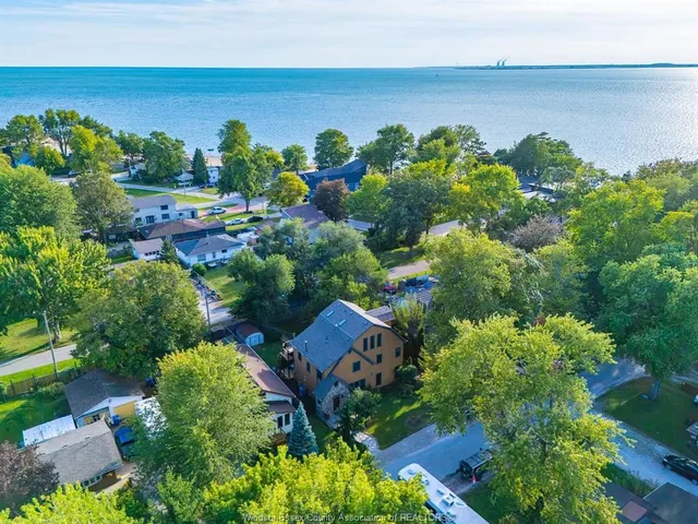 71 Scott Dr, Amherstburg 5