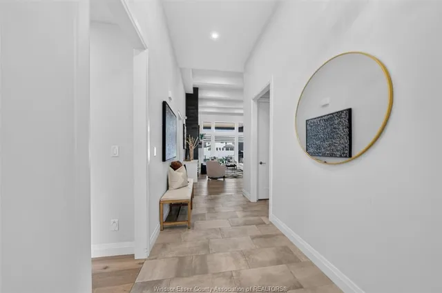 212 RAFIH Cres, Lakeshore 5