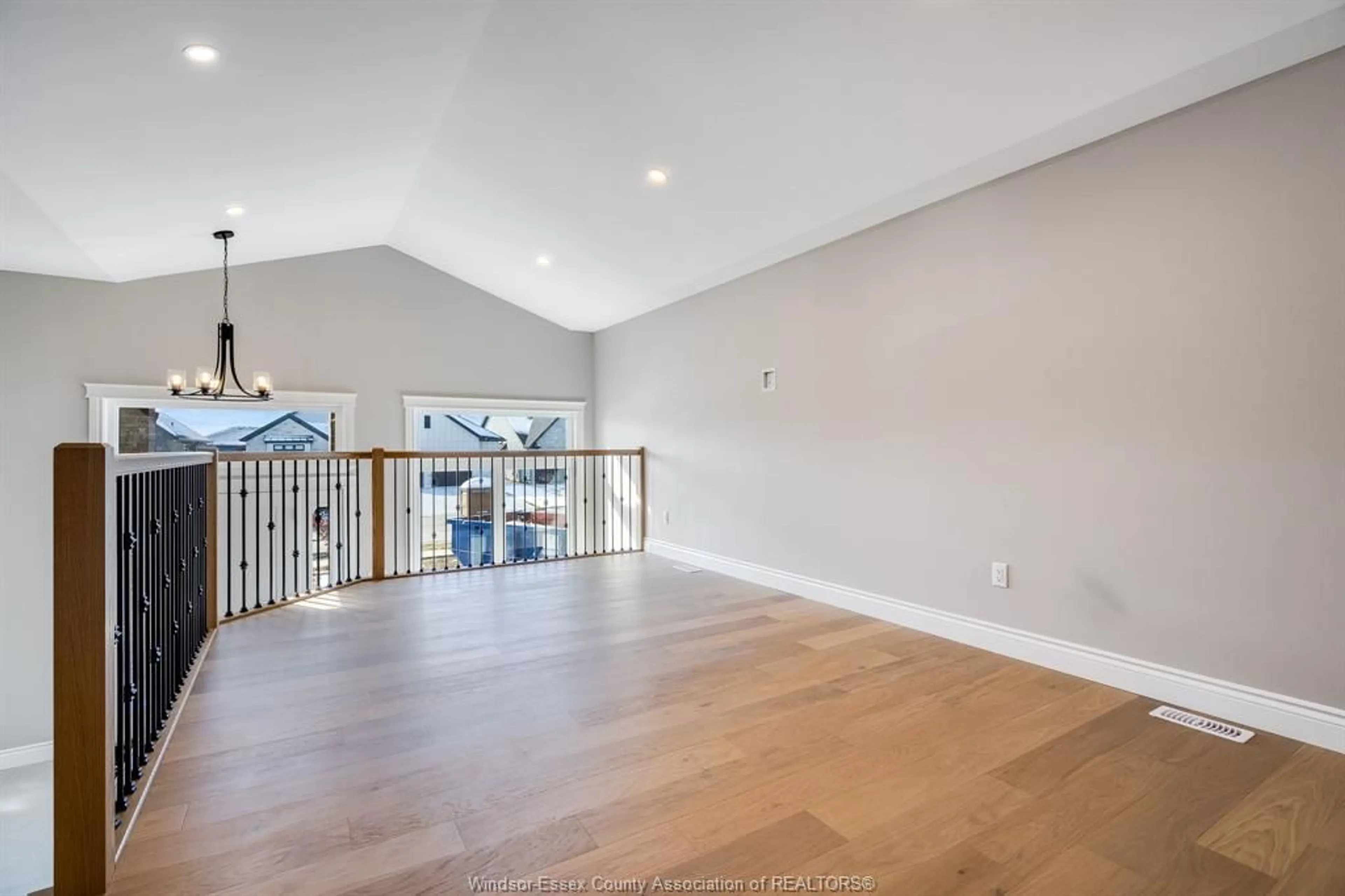Unknown for 47 Bloomington Way, Chatham Ontario N7L 0H2