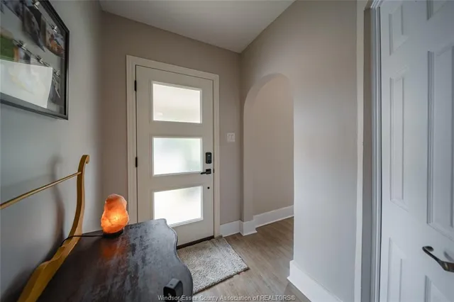 2131 LINCOLN Rd, Windsor 5