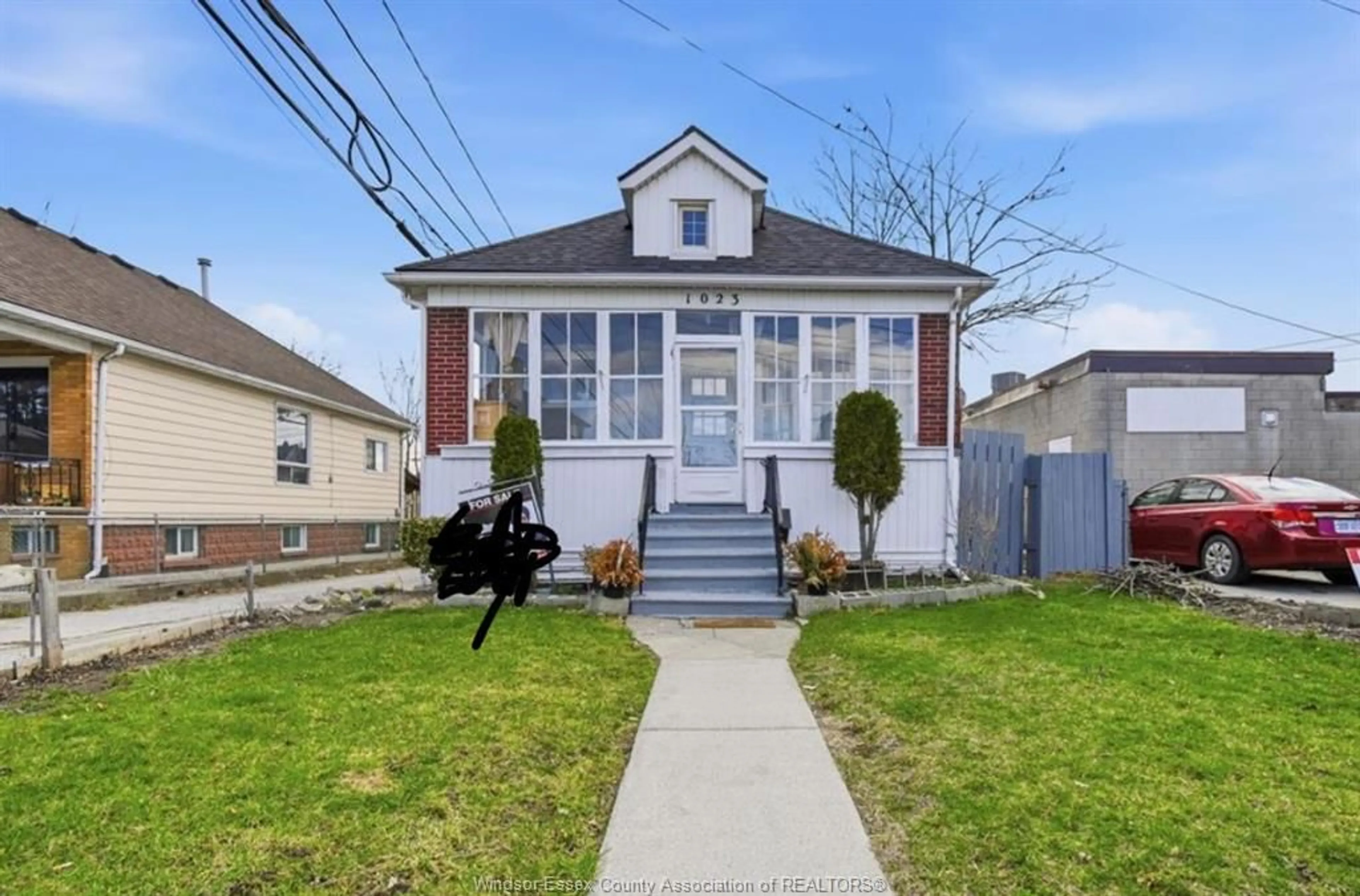Unknown for 1023 HALL Ave, Windsor Ontario N9A 2M6