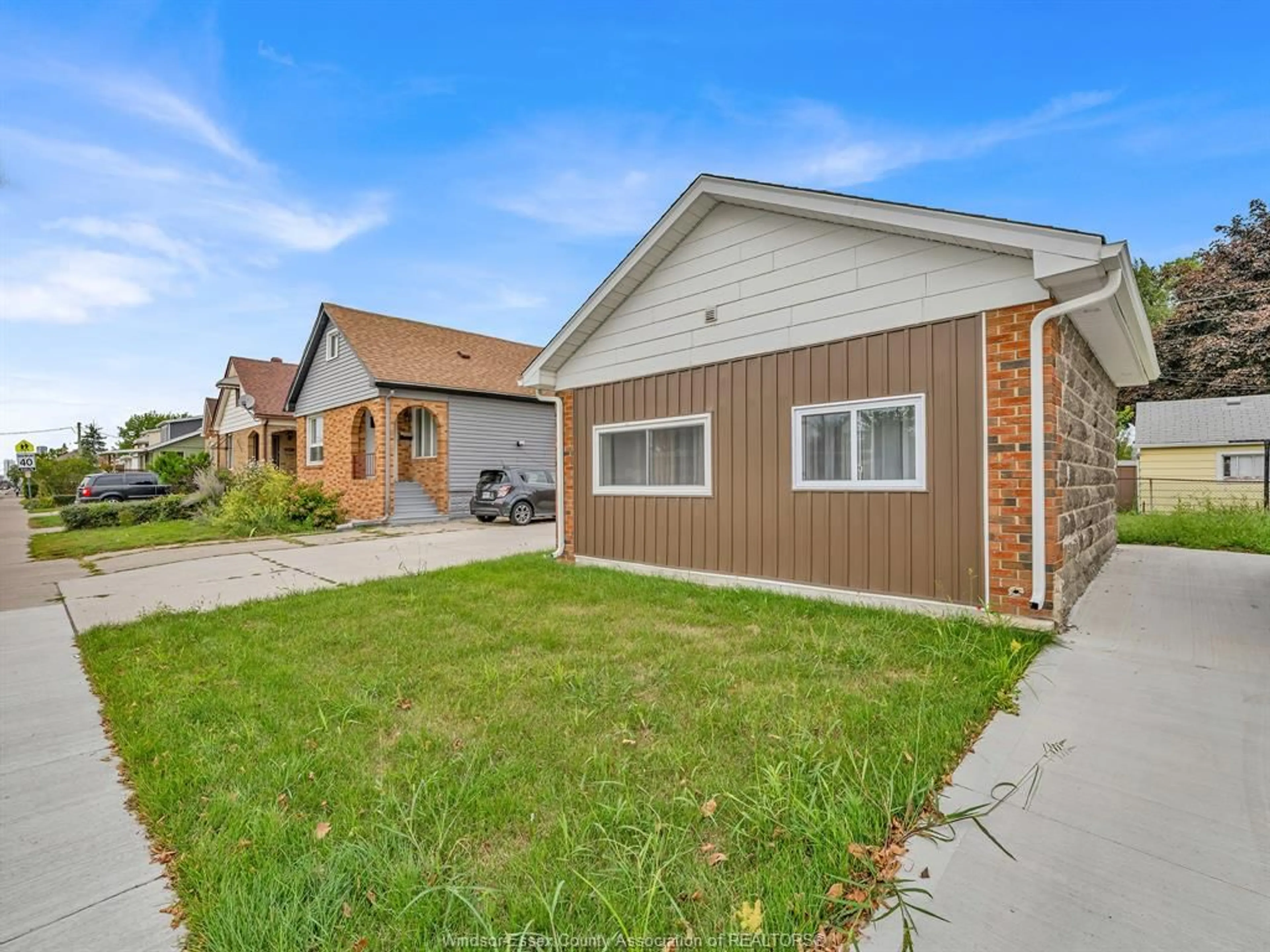 Home with vinyl exterior material, street for 306 FOCH, Windsor Ontario N8X 2V9