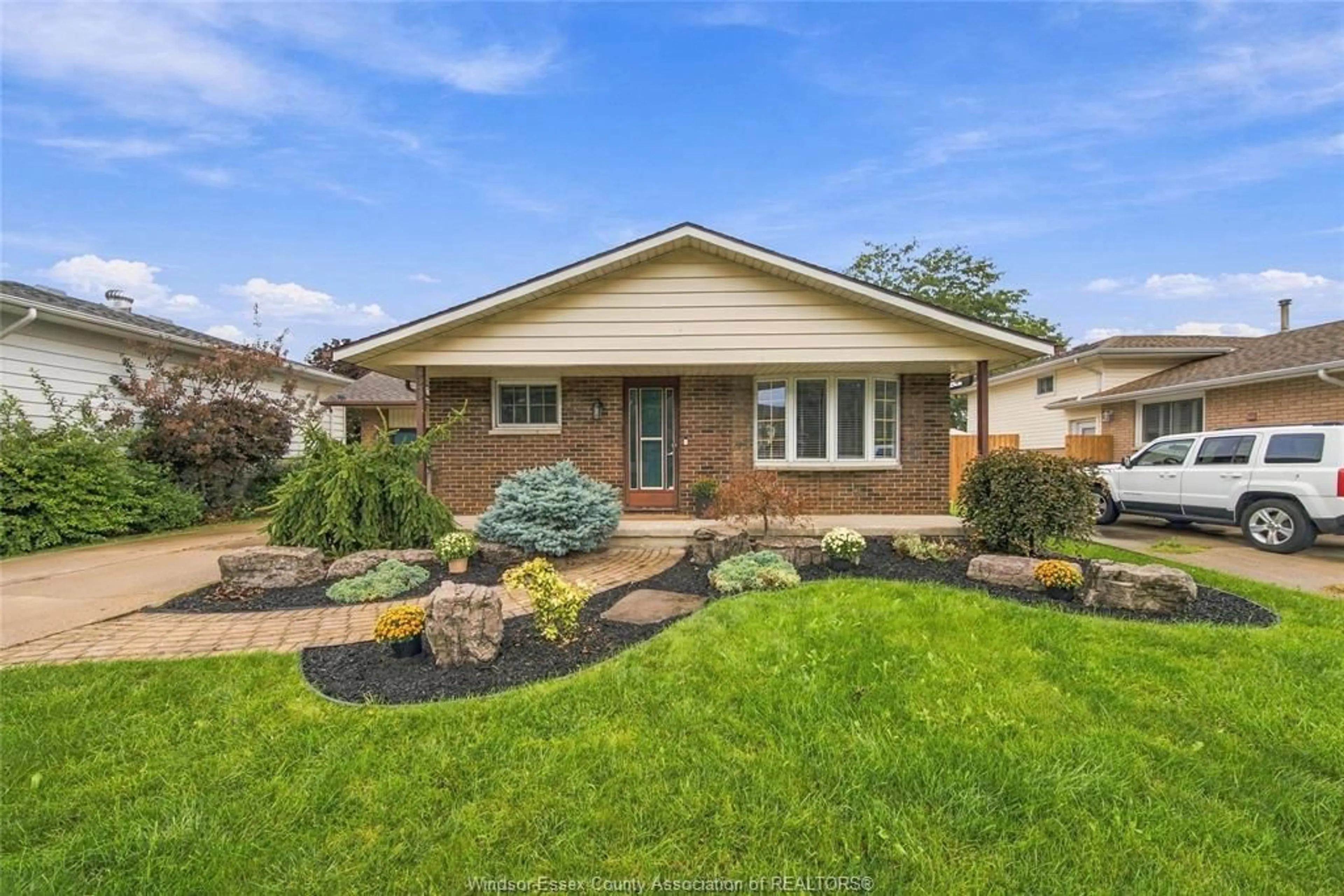 Home with brick exterior material, street for 30 PEARL St, Tilbury Ontario N0P 2L0
