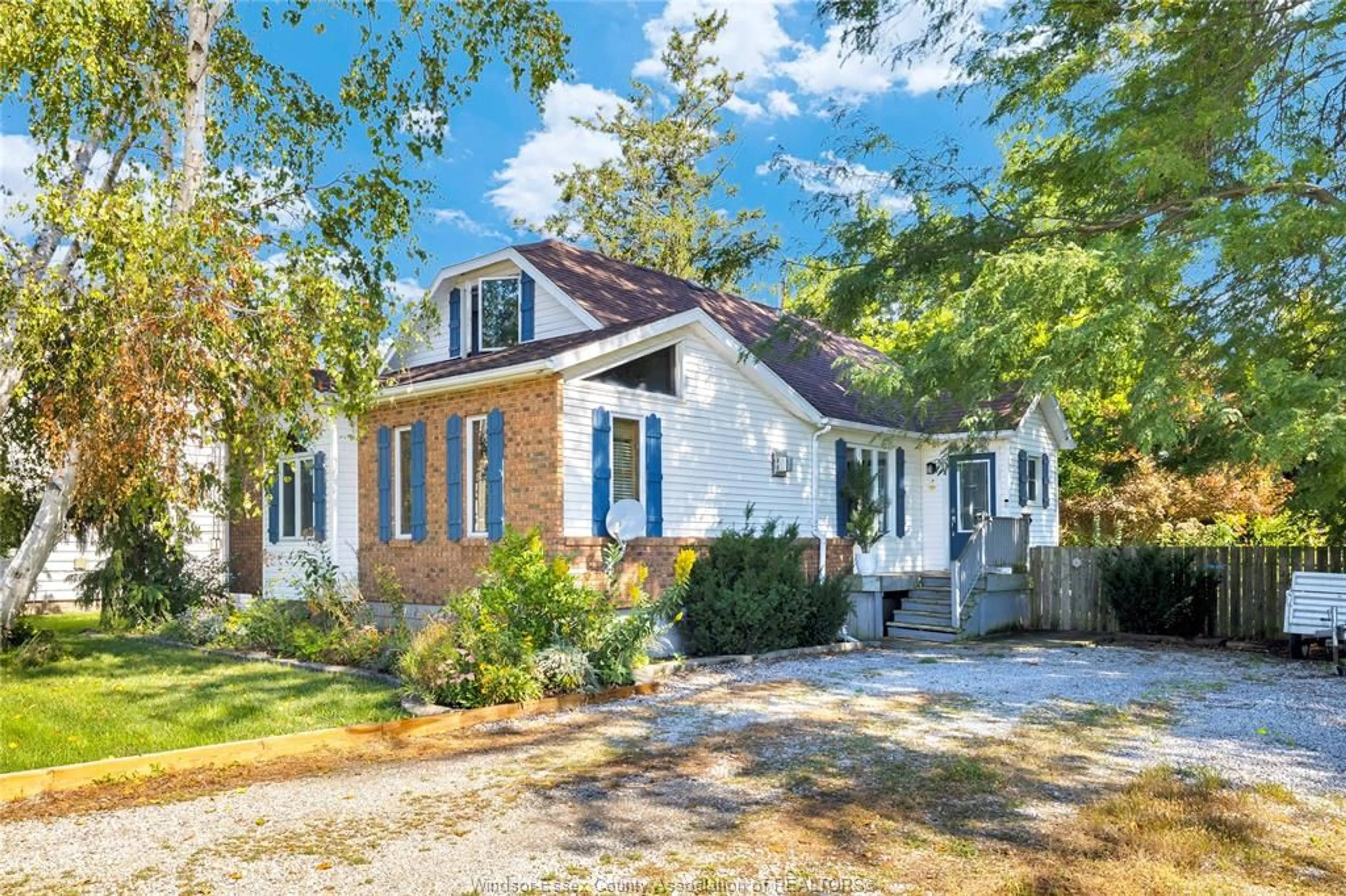 Home with brick exterior material, street for 24093 WINTERLINE Rd, Pain Court Ontario N0P 1Z0