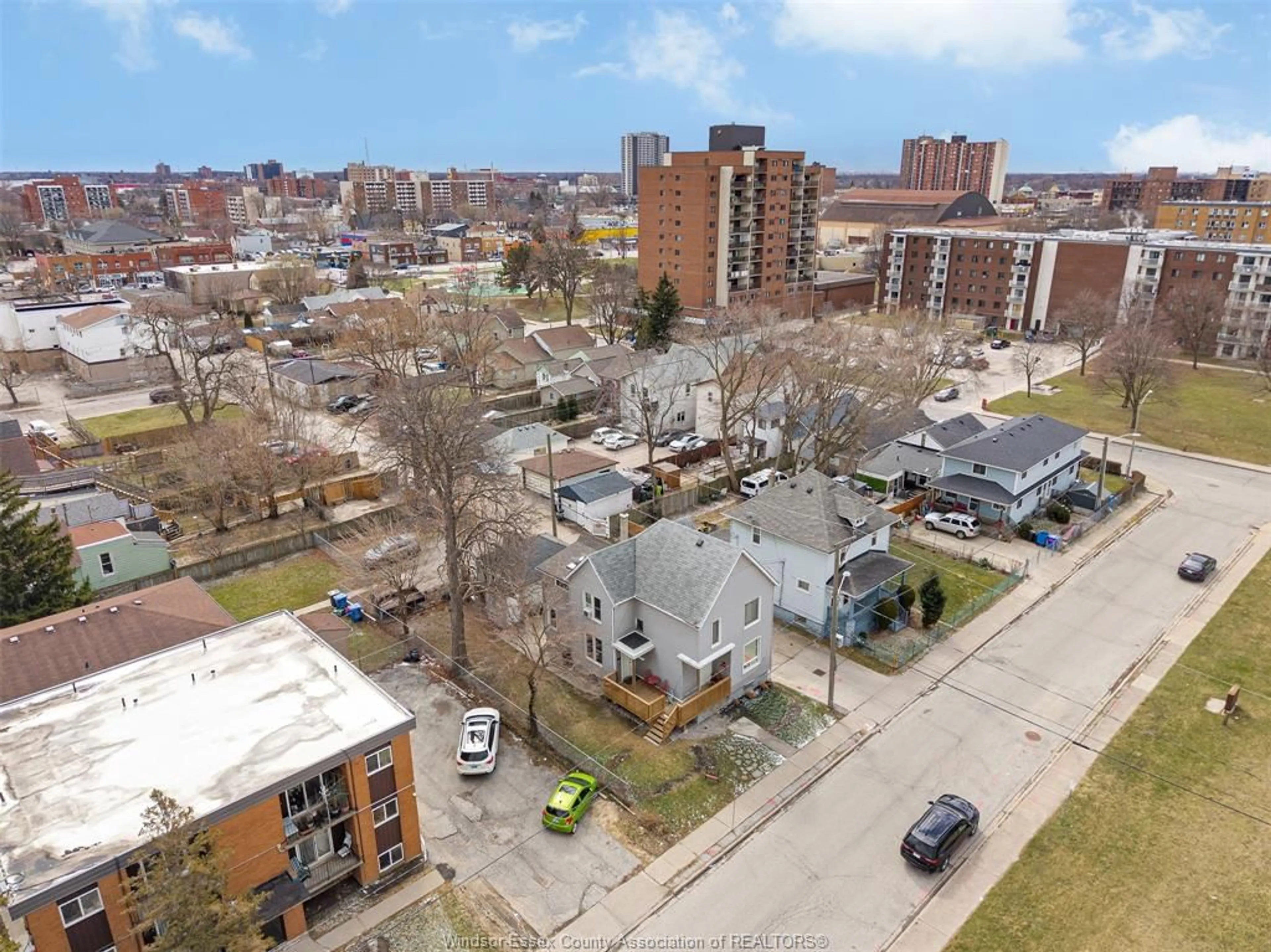 A pic from outside/outdoor area/front of a property/back of a property/a pic from drone, city buildings view from balcony for 559 ASSUMPTION, Windsor Ontario N9A 3B3