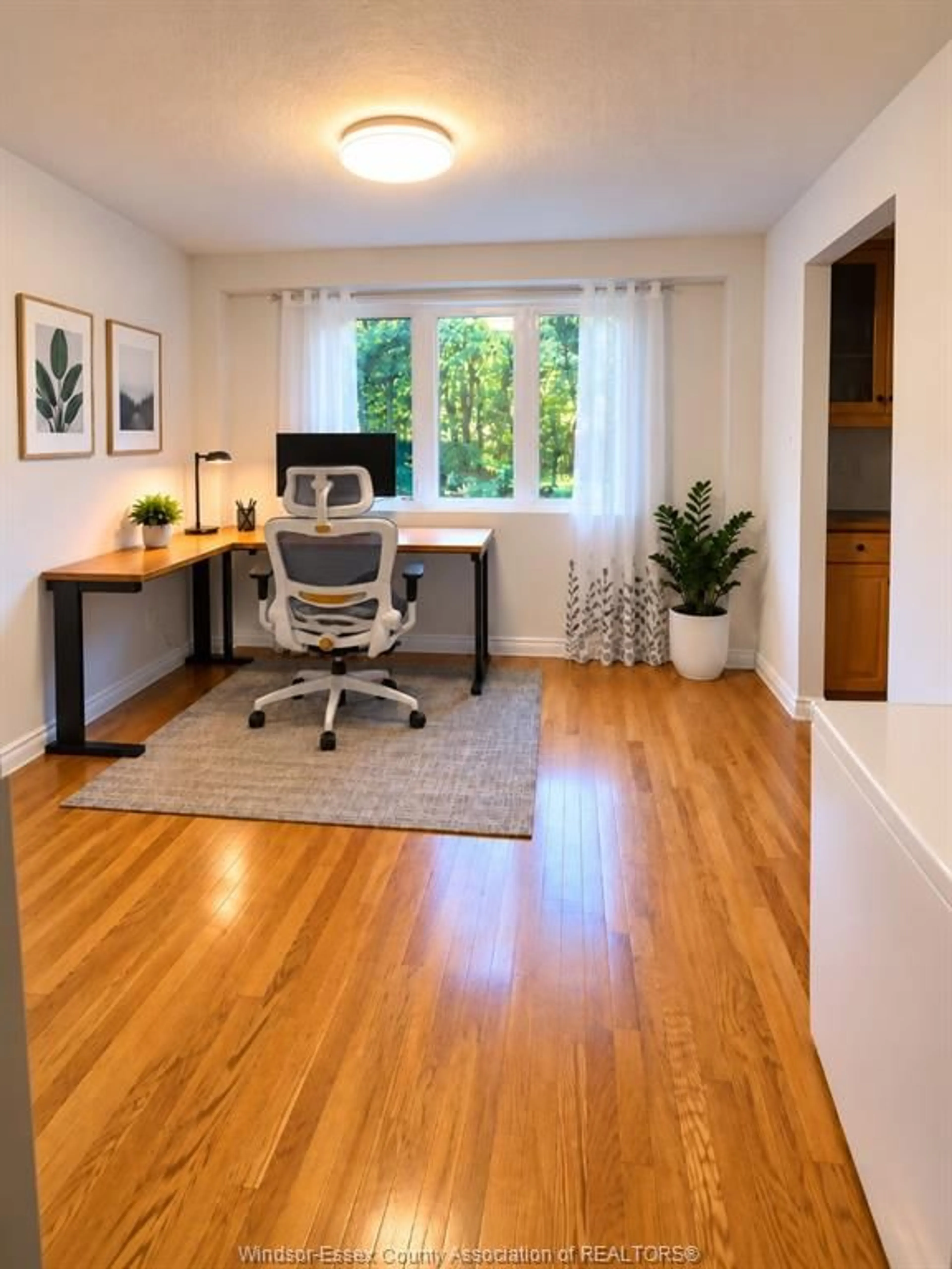 A pic of a room for 22 NORTHVIEW Rd, Ottawa Ontario K2E 6A7