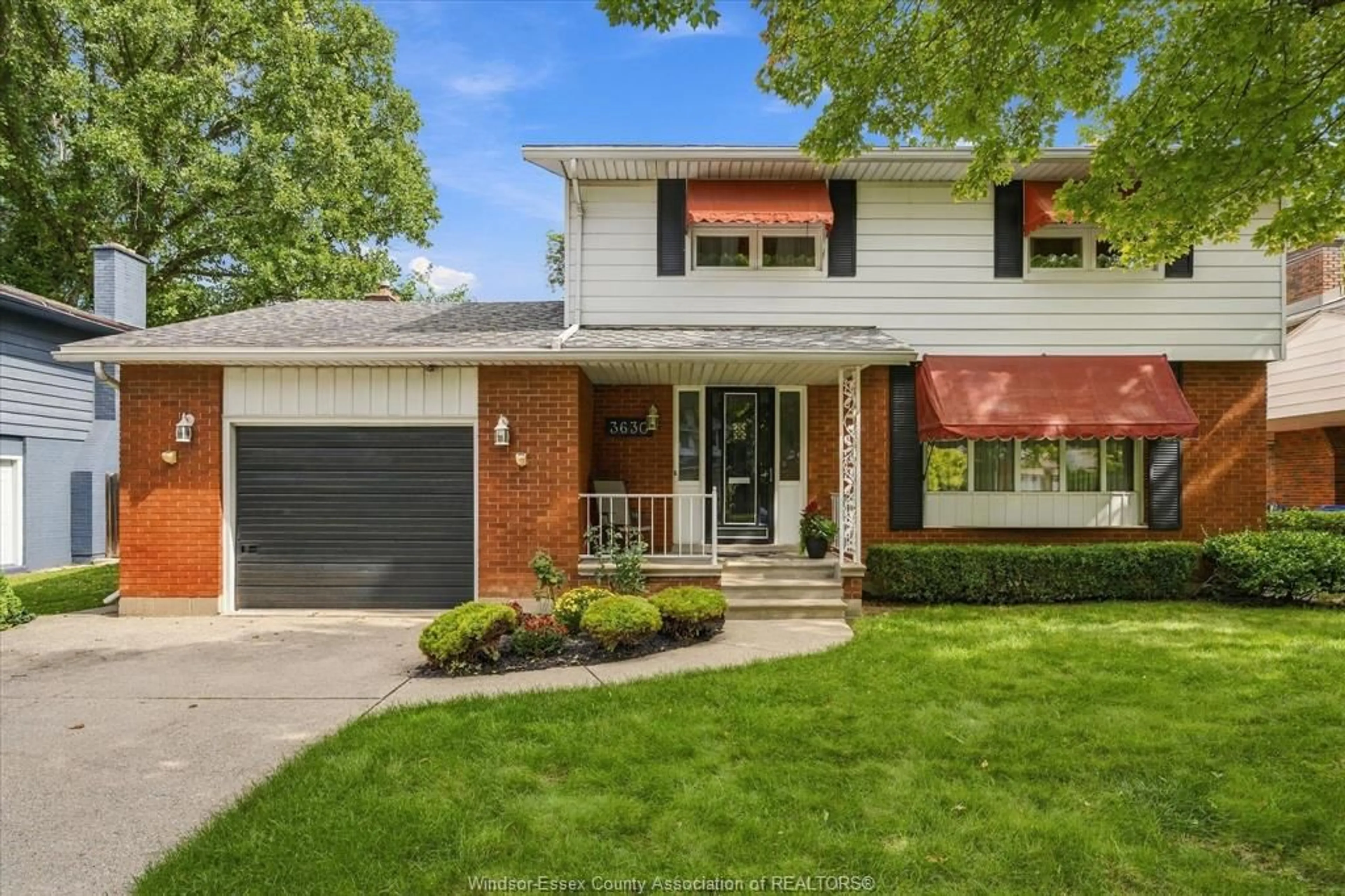 Home with brick exterior material, street for 3630 AVONDALE Ave, Windsor Ontario N9E 1X9