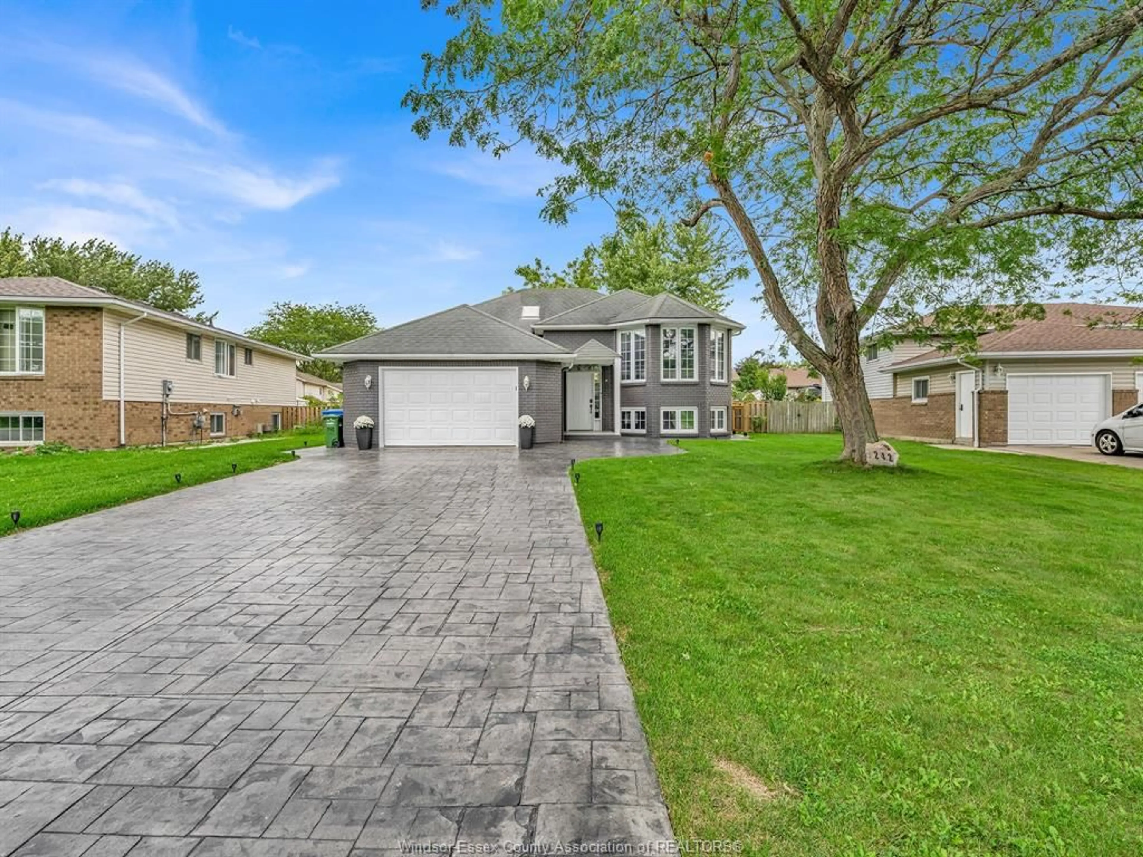 Unknown for 242 GEORGE Cres, Lakeshore Ontario N0R 1A0