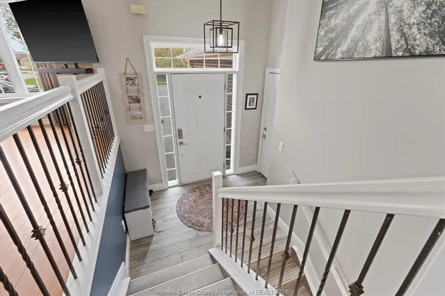 98 HAZEL Cres, Kingsville 4