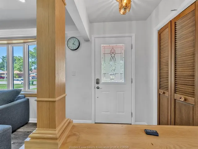 3551 DOMINION Blvd, Windsor 5
