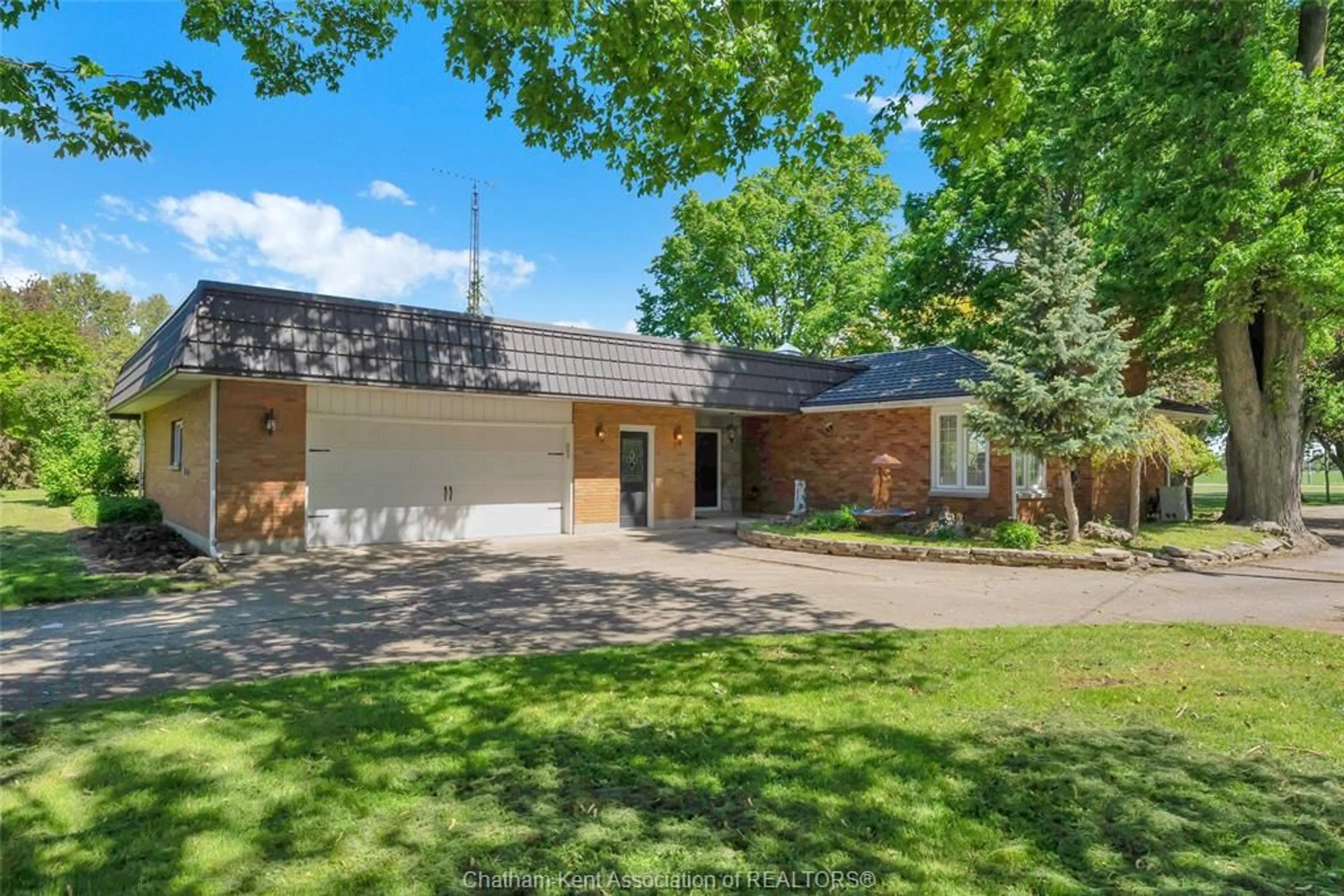 Home with brick exterior material, street for 20928 Victoria Rd, Ridgetown Ontario N0P 2C0