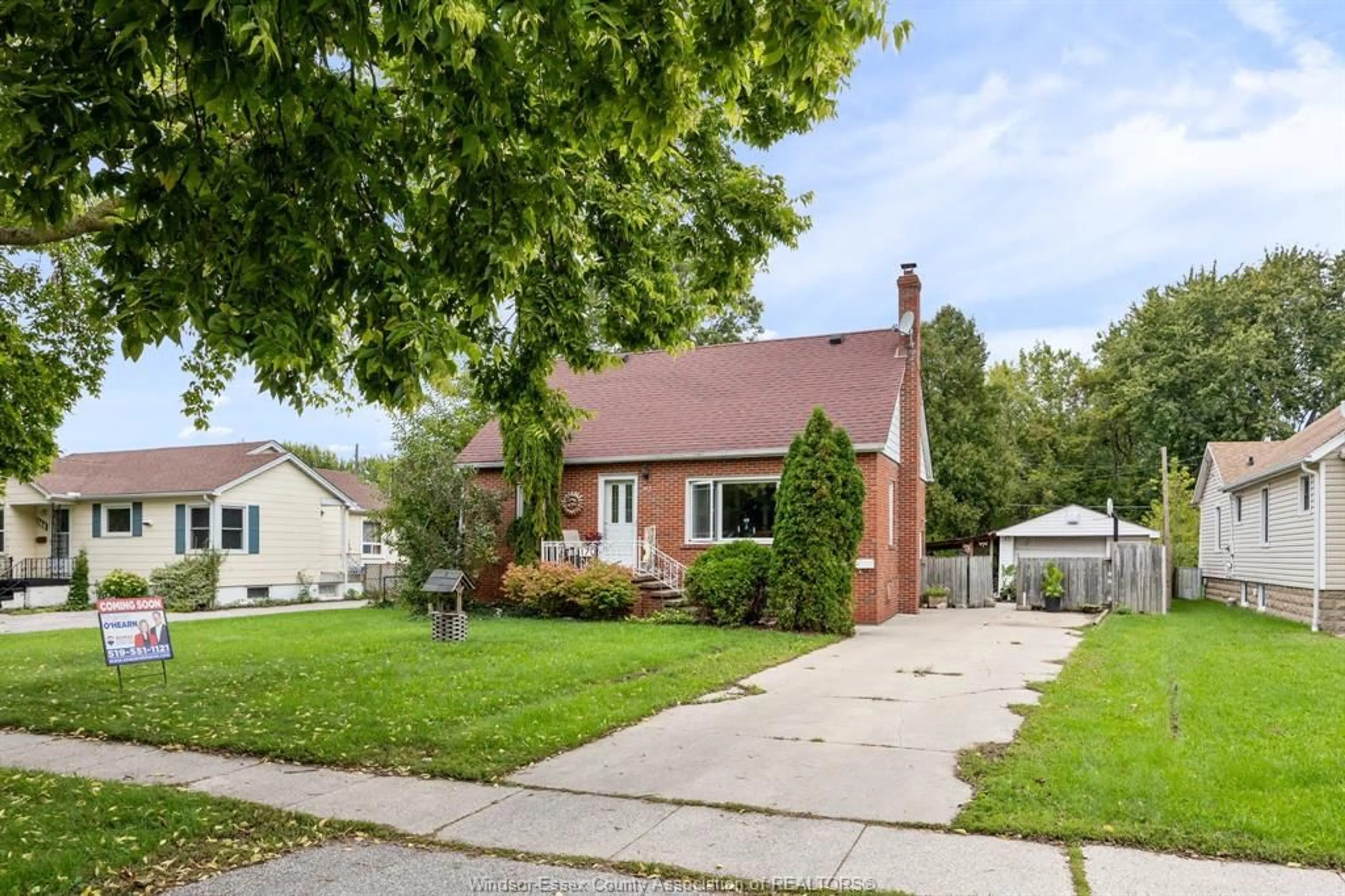 Home with brick exterior material, street for 170 FORT, Amherstburg Ontario N9V 1B8
