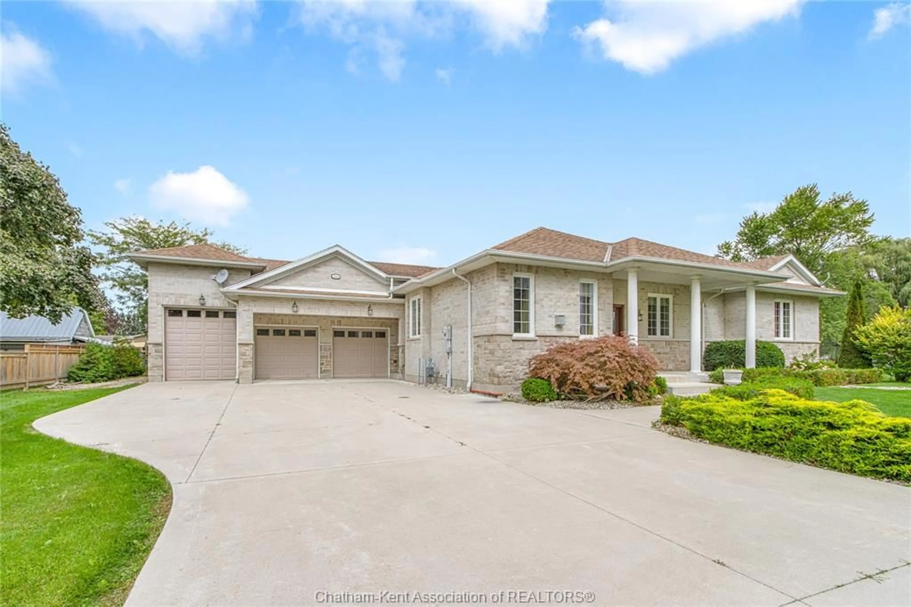 Home with vinyl exterior material, street for 11507 LAGONDA Way, Rondeau Ontario N0P 1X0