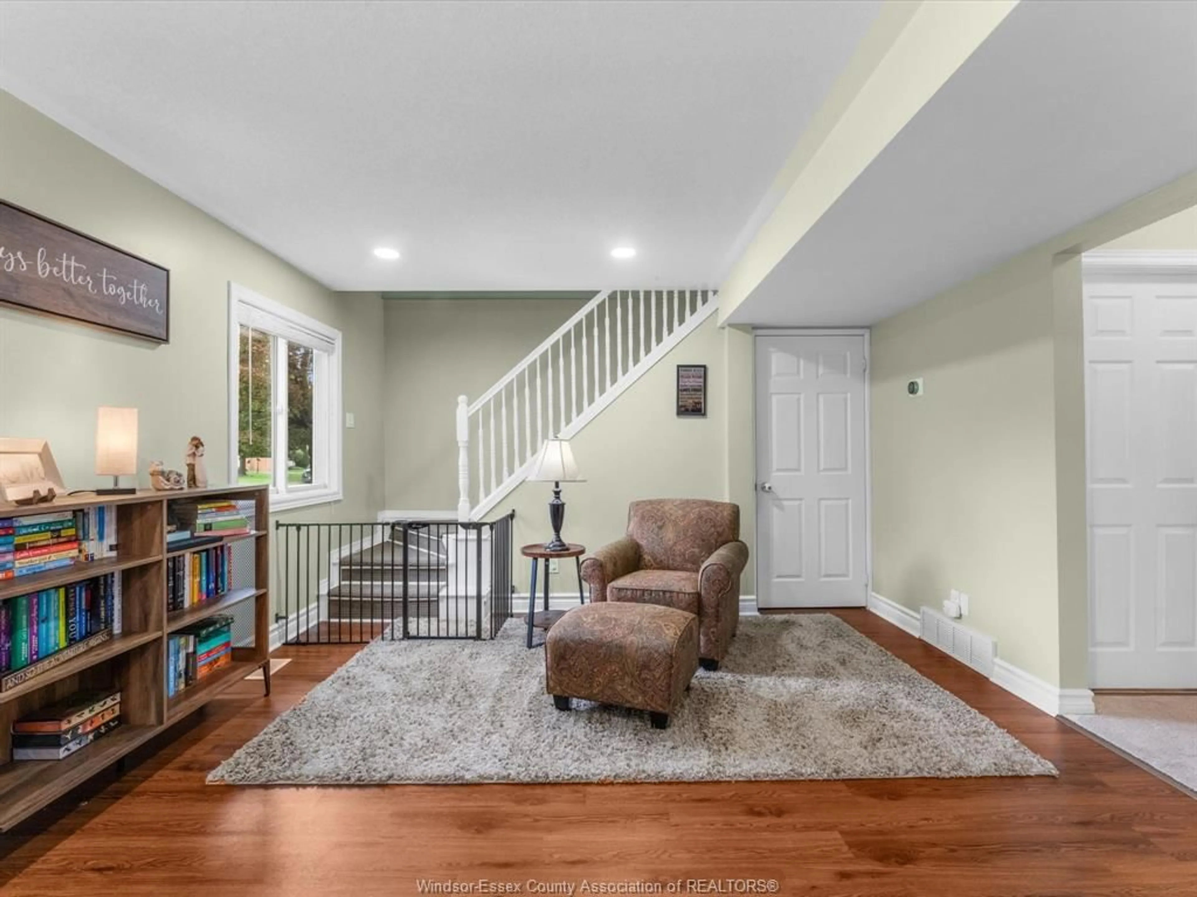 Living room with furniture, unknown for 2438 Francois, Windsor Ontario N8W 4T4