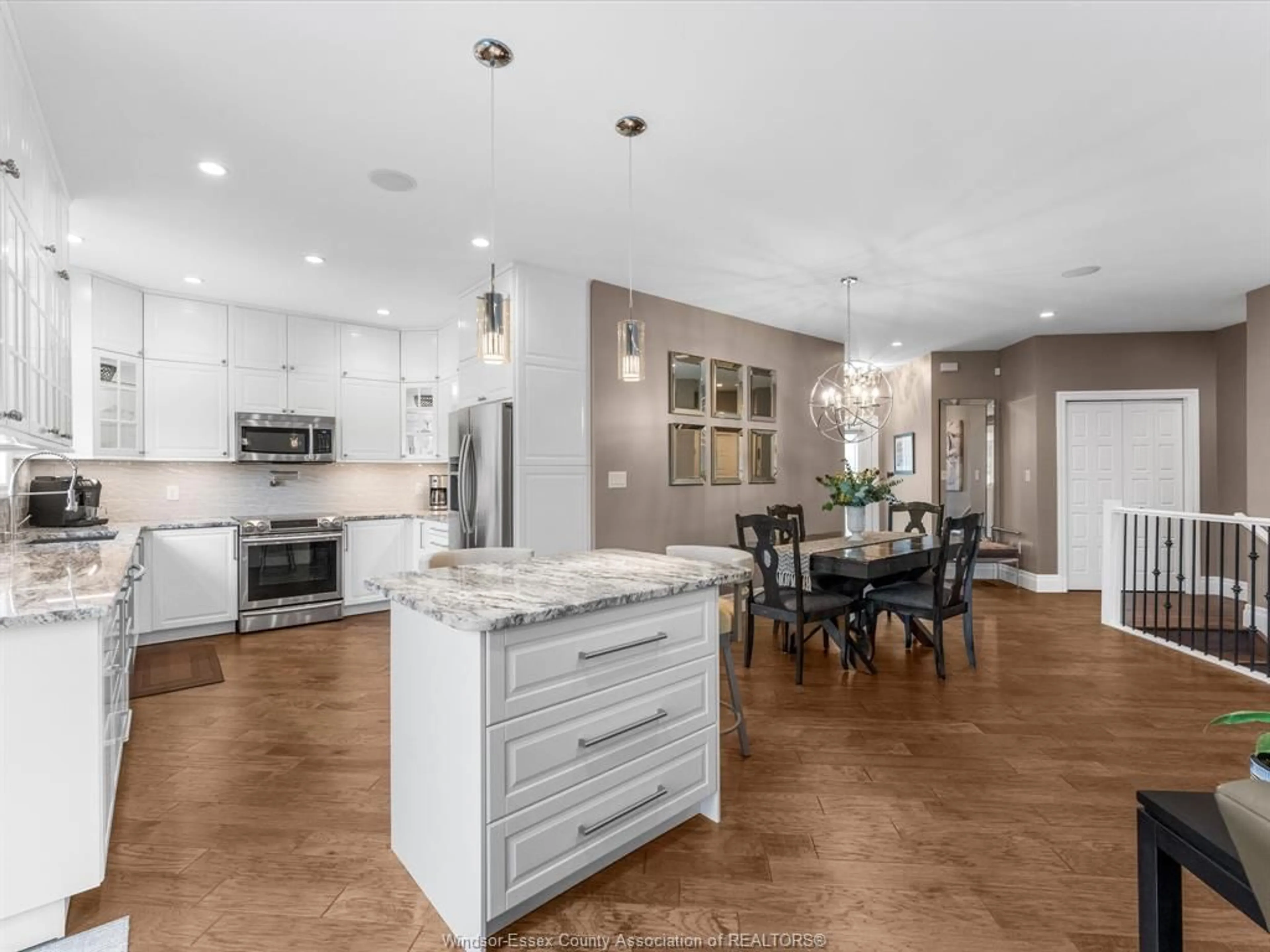 Open concept kitchen, unknown for 28 Mettawas Lane, Kingsville Ontario N9Y 0A2
