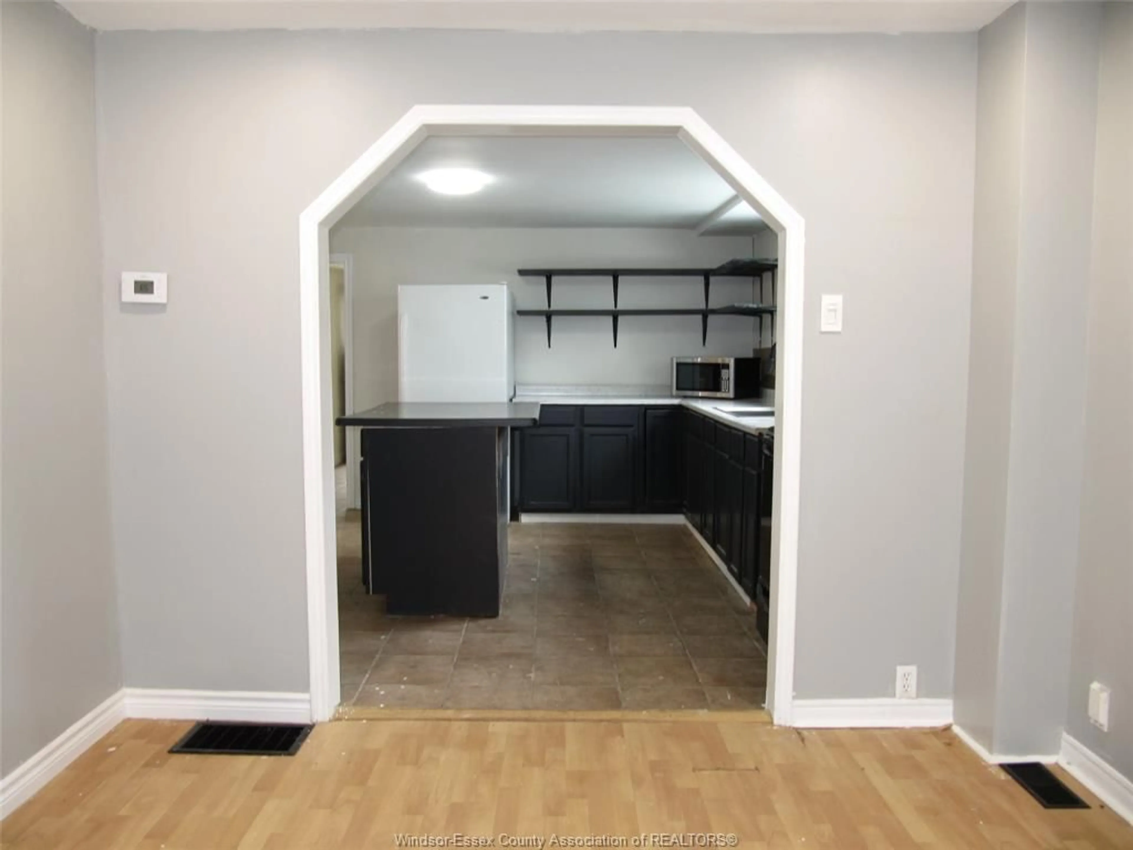 Unknown for 240 George St, Amherstburg Ontario N9V 2E9