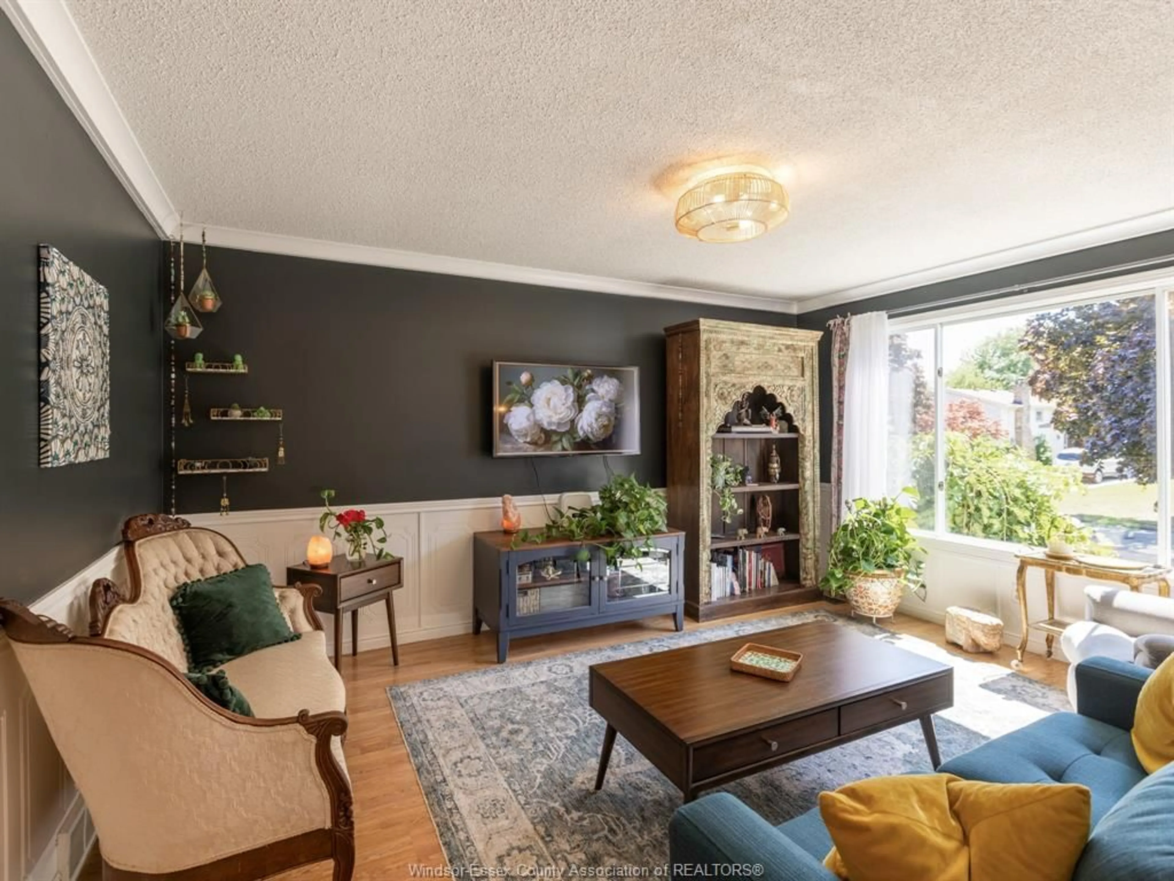 Living room with furniture, unknown for 576 RICHMOND St, Amherstburg Ontario N9V 3T9