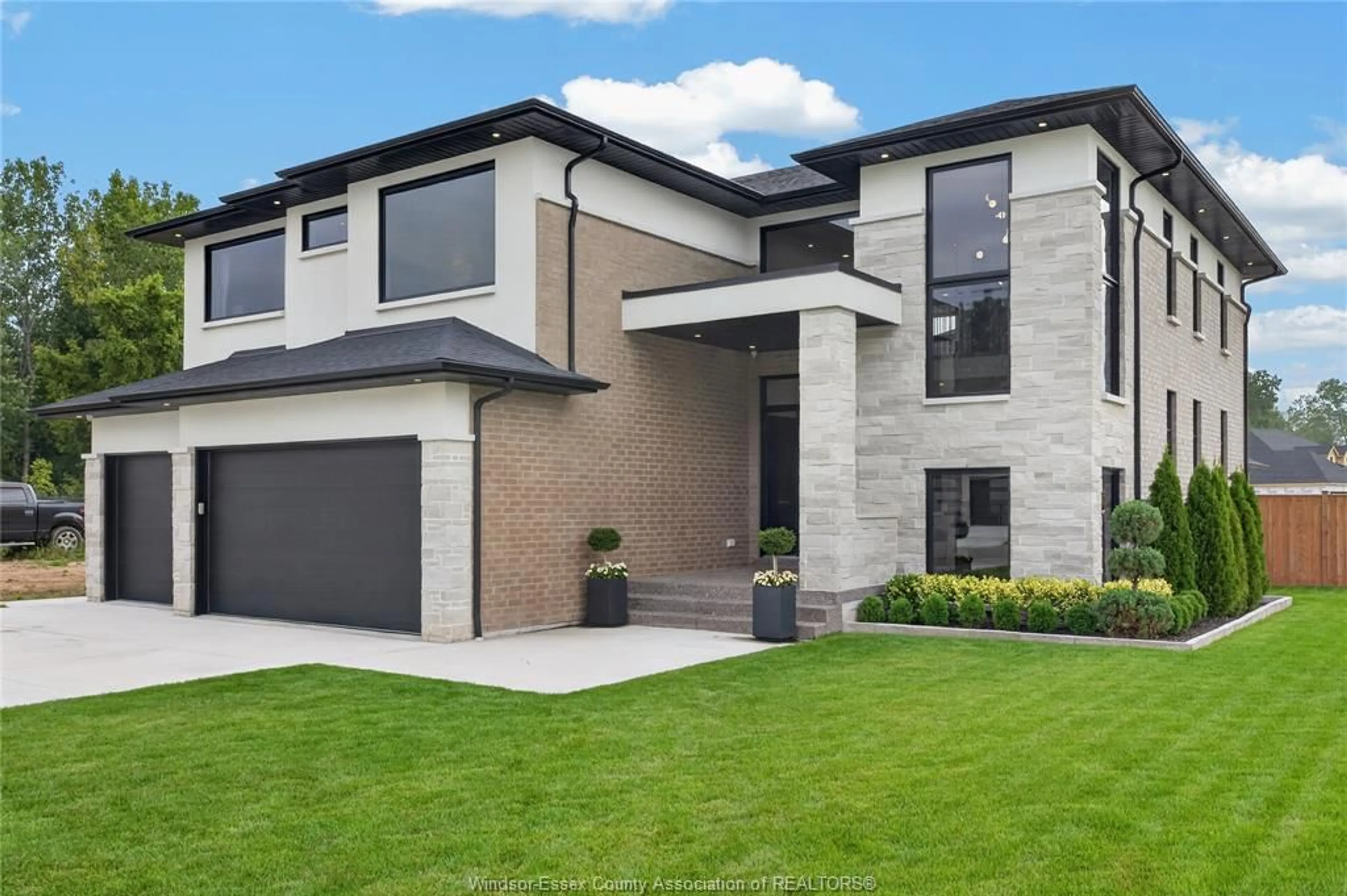 Home with brick exterior material, street for 2549 MAYFAIR Ave, LaSalle Ontario N9J 3P1