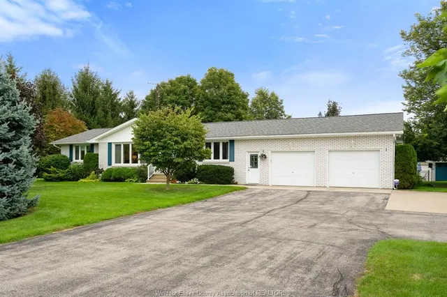234 Essex Rd 18, Leamington 3