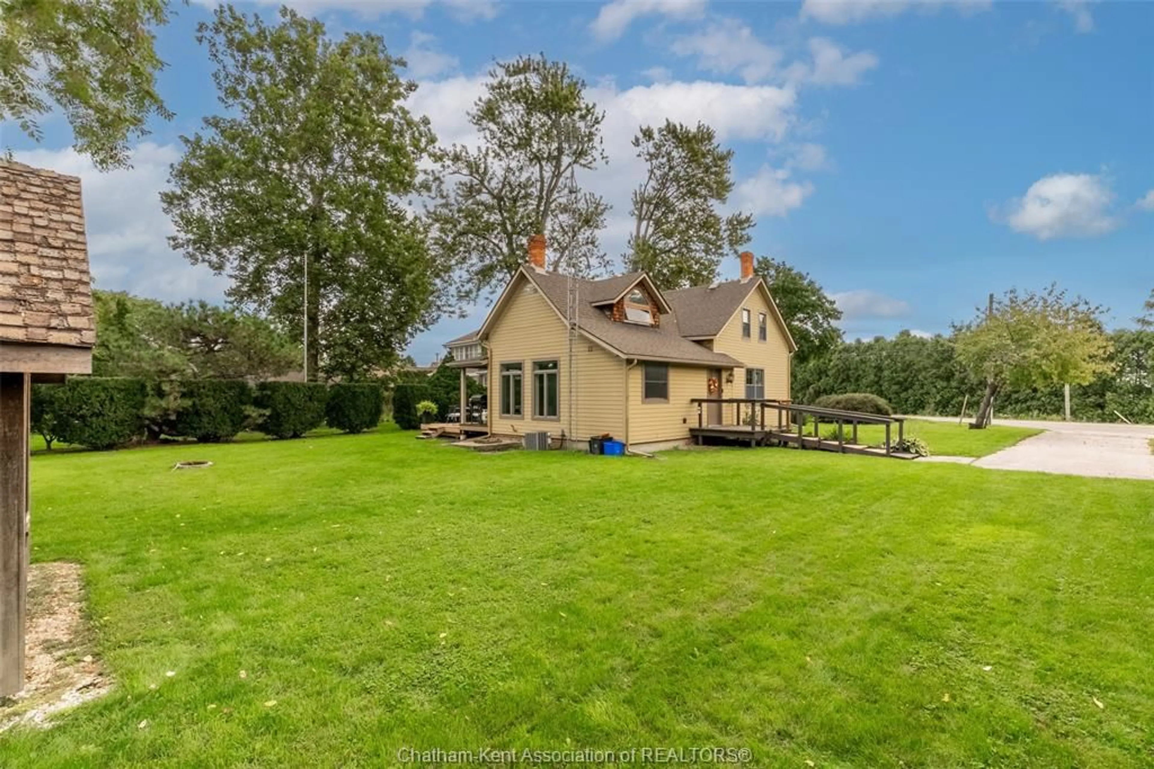 A pic from outside/outdoor area/front of a property/back of a property/a pic from drone, water/lake/river/ocean view for 7137 Creek Line, Pain Court Ontario N0P 1Z0