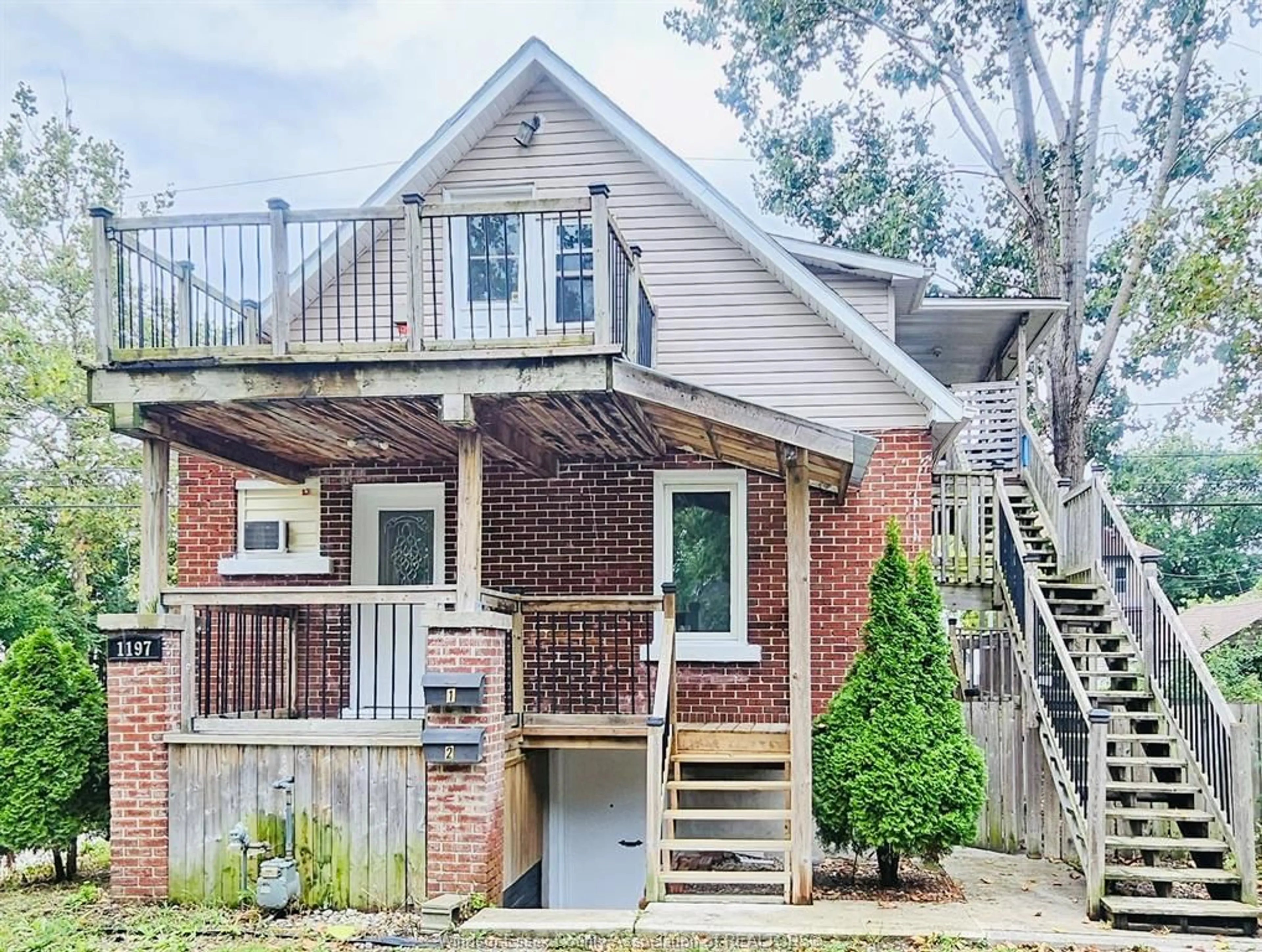 Home with brick exterior material, street for 1197 ALBERT, Windsor Ontario N8Y 3P5