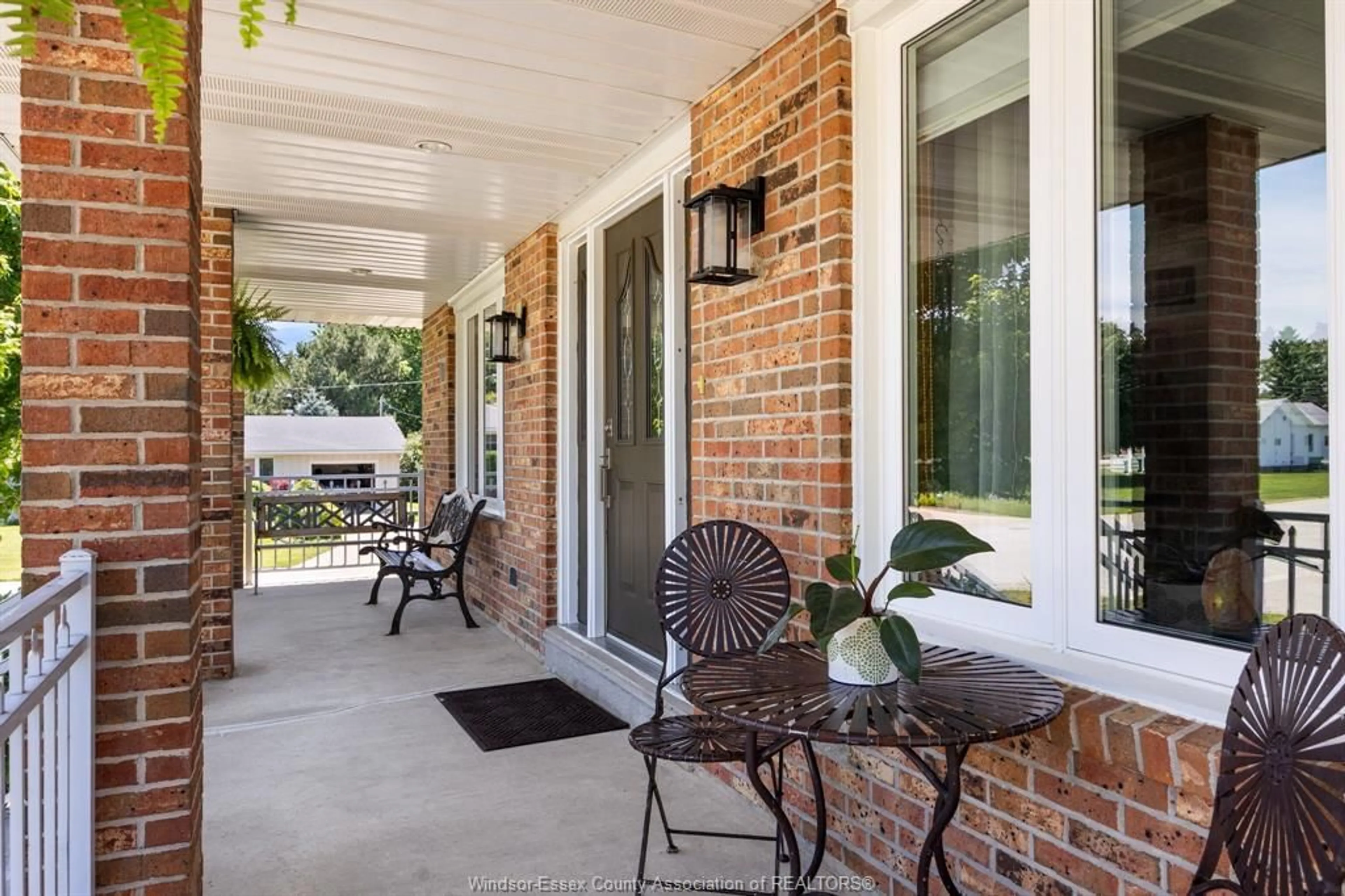 Patio, street for 1545 WILLOW Dr, Ruthven Ontario N0P 2G0