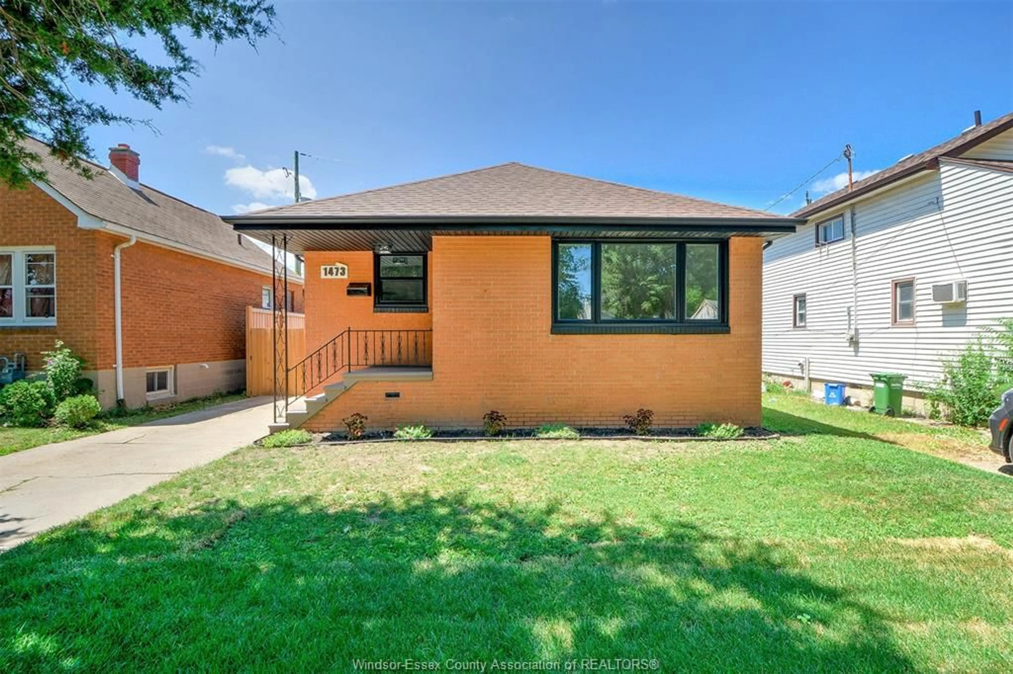 Home with brick exterior material, street for 1473 LABADIE, Windsor Ontario N8Y 4H2
