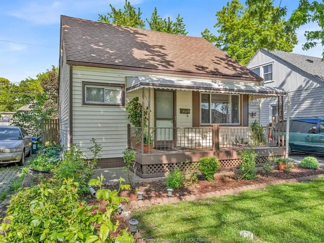 1936 CENTRAL, Windsor 3