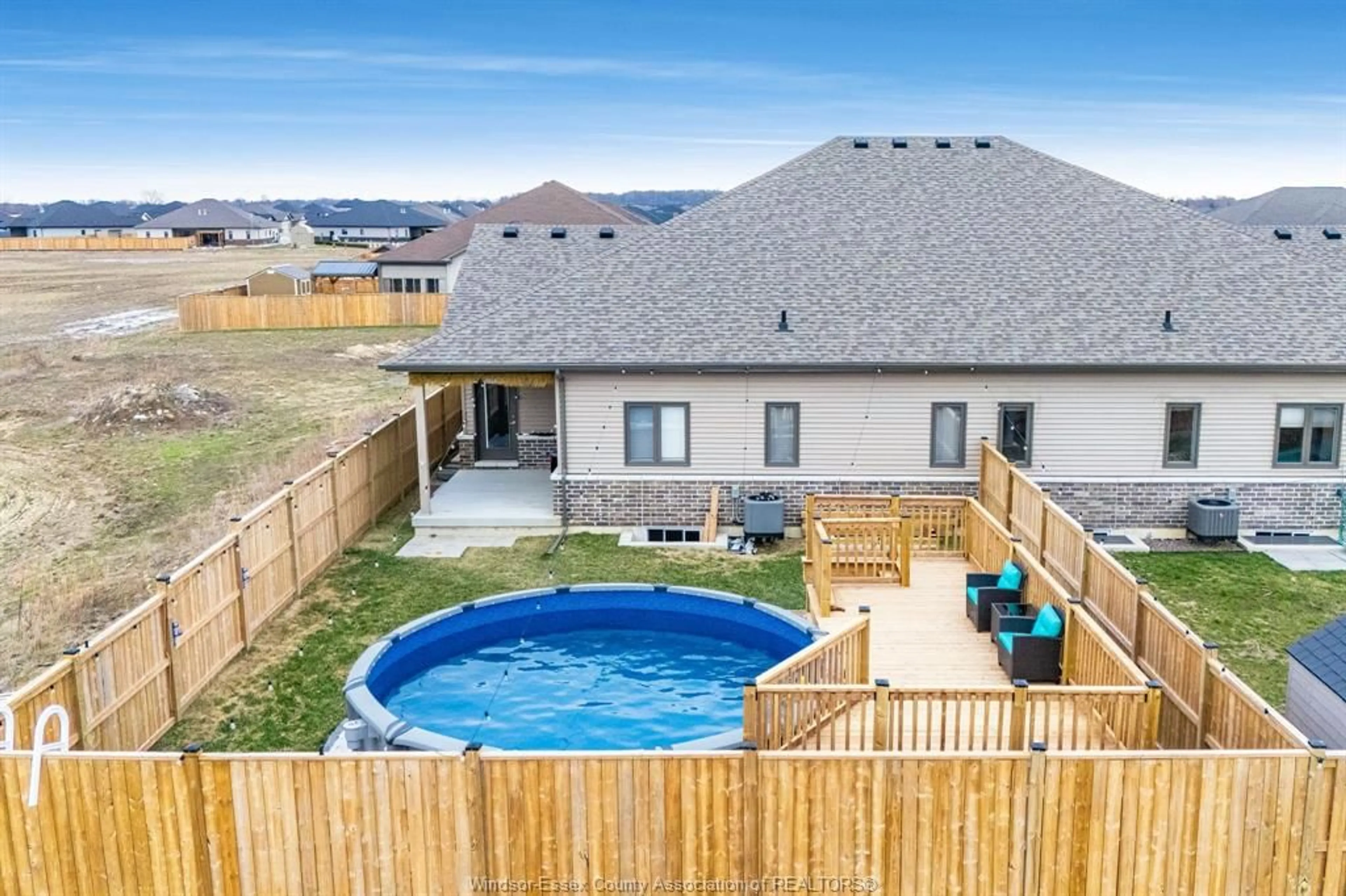 Unknown for 304 Horizon Lane, Chatham Ontario N7L 0G6