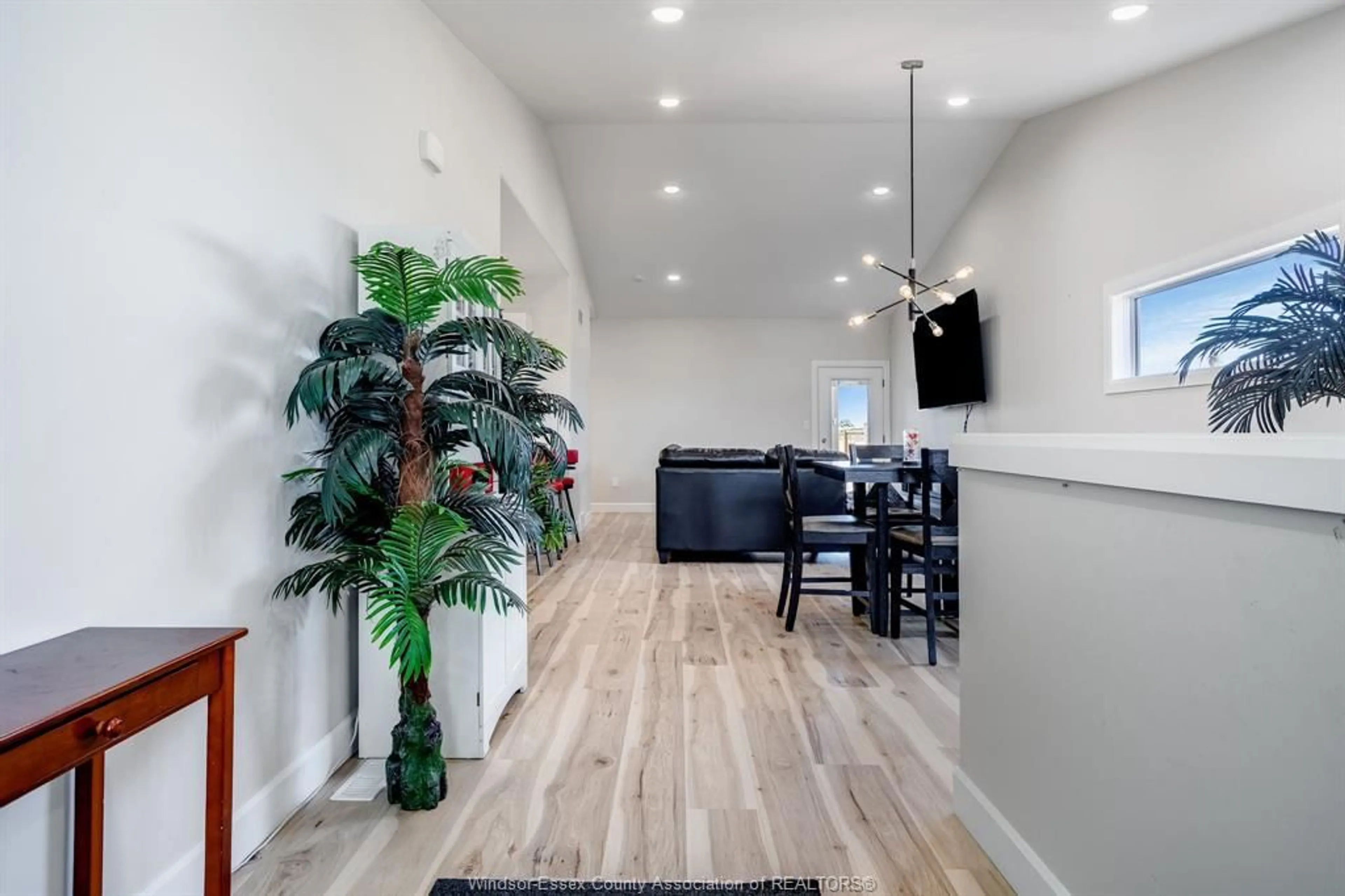 Unknown for 304 Horizon Lane, Chatham Ontario N7L 0G6