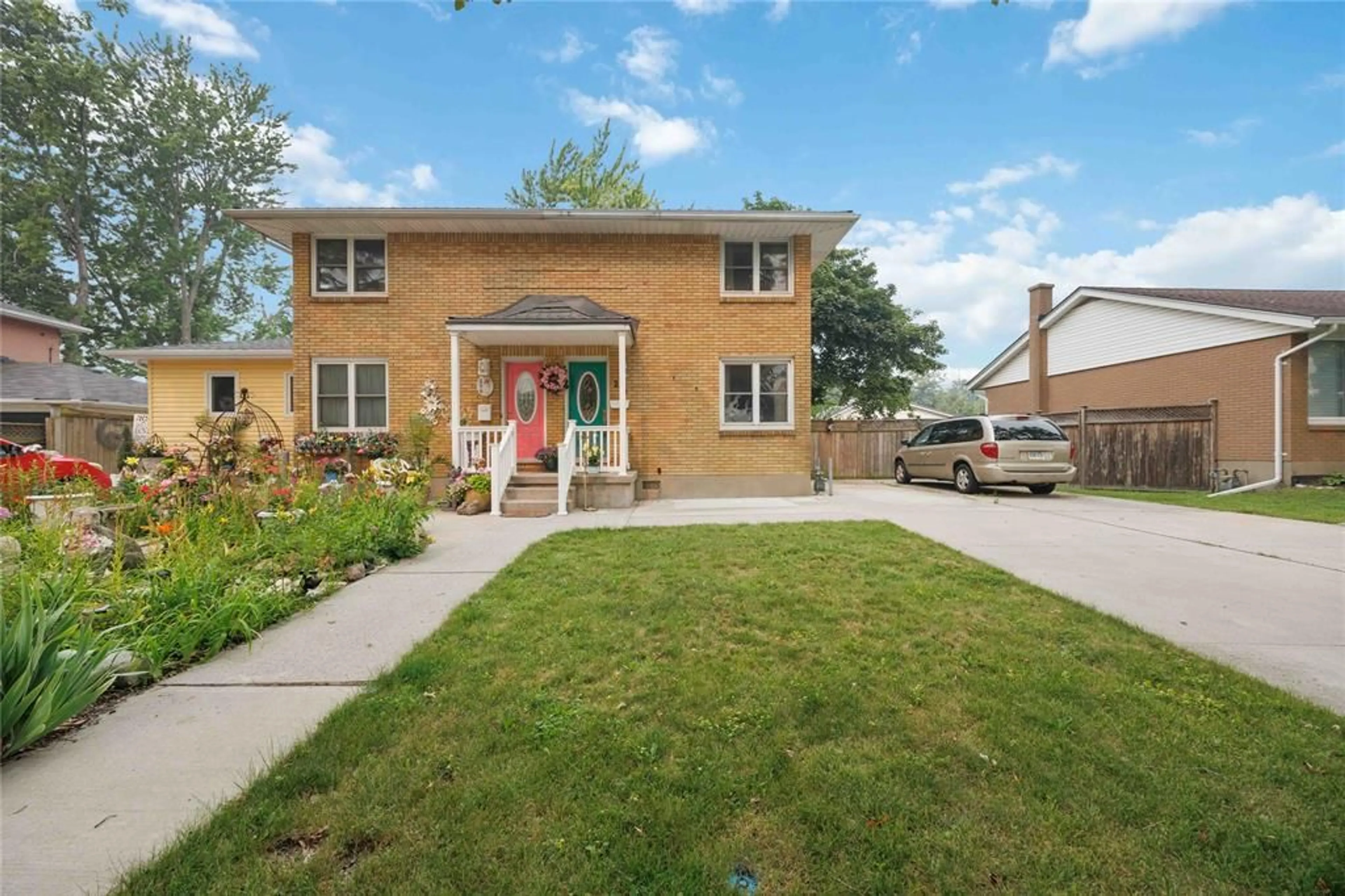Home with brick exterior material, street for 298 ELSFIELD Cres, Sarnia Ontario N7S 1C3