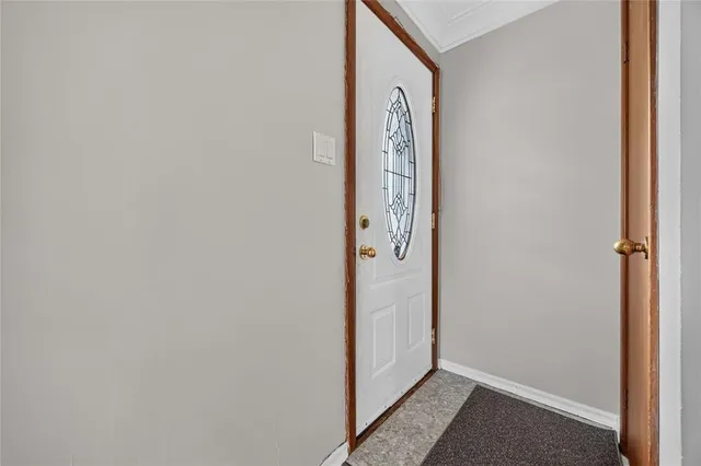 298 ELSFIELD Cres, Sarnia 4