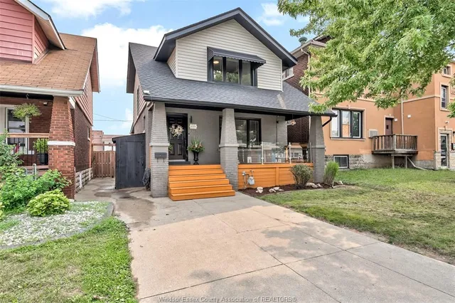 1362 ELSMERE, Windsor 5