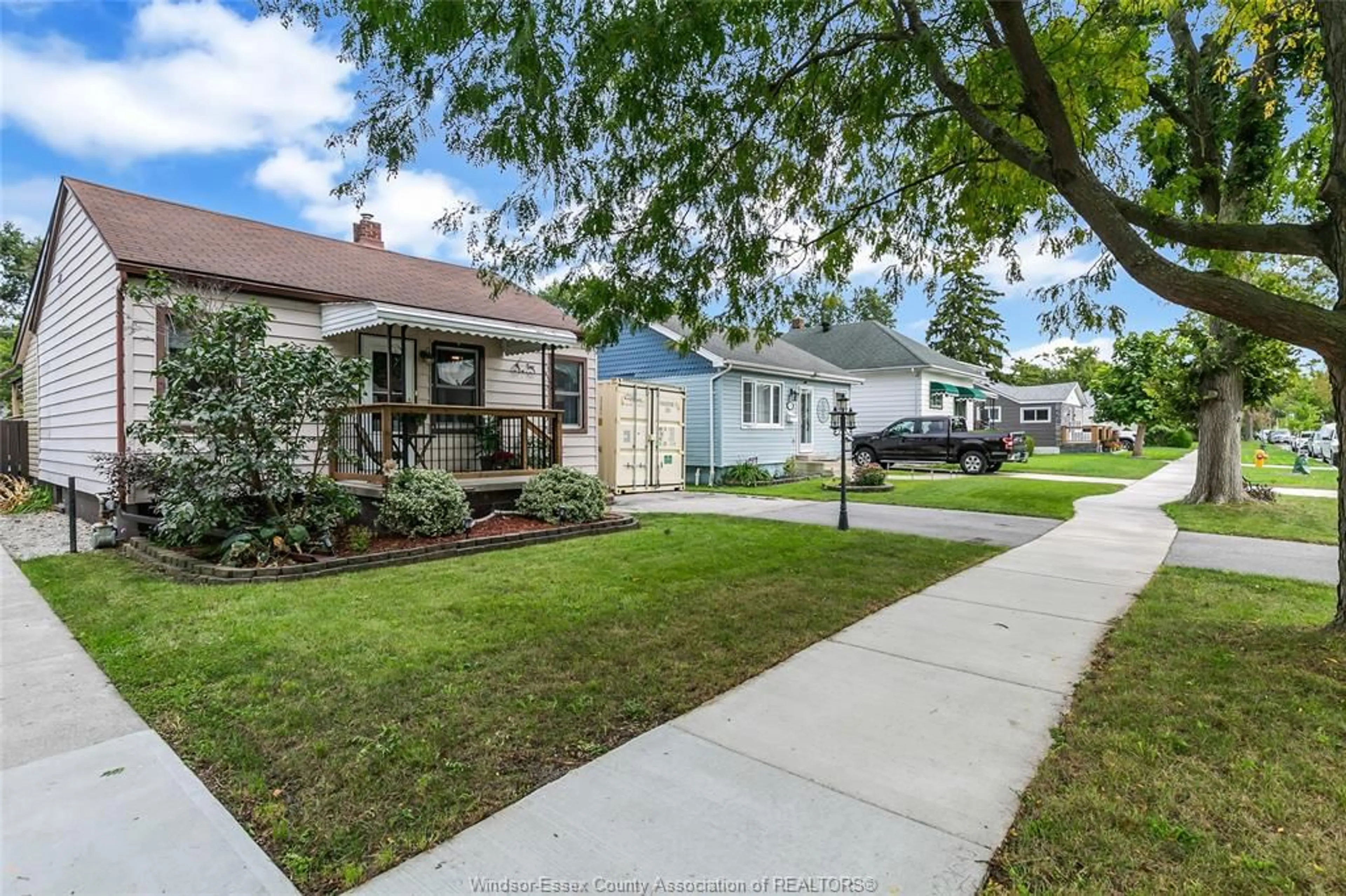 Unknown for 1730 AUBIN Rd, Windsor Ontario N8Y 4G5