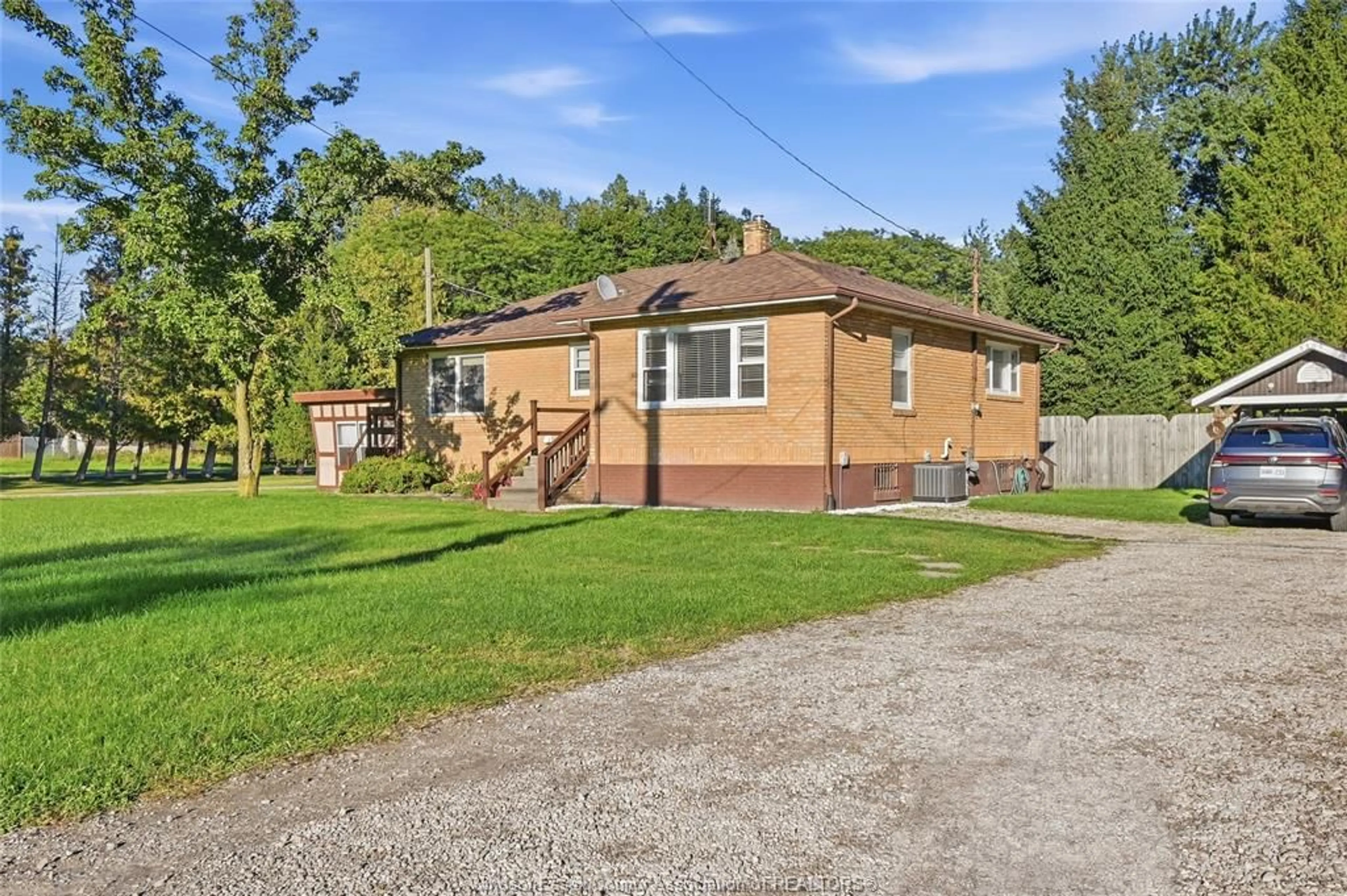 Unknown for 5505 MALDEN Rd, Windsor Ontario N9E 3W1