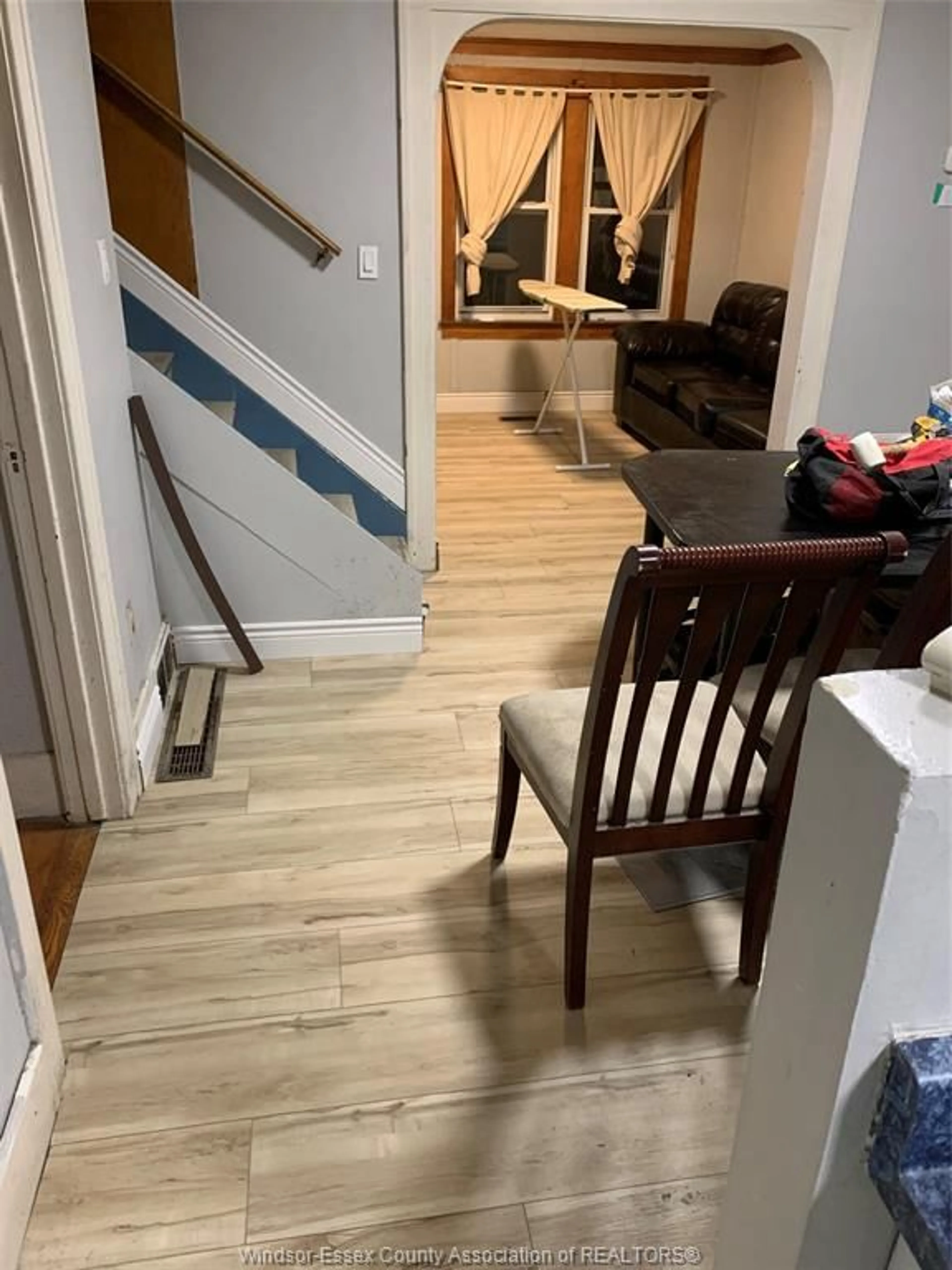 A pic of a room for 961 CAMPBELL, Windsor Ontario N9B 2J4
