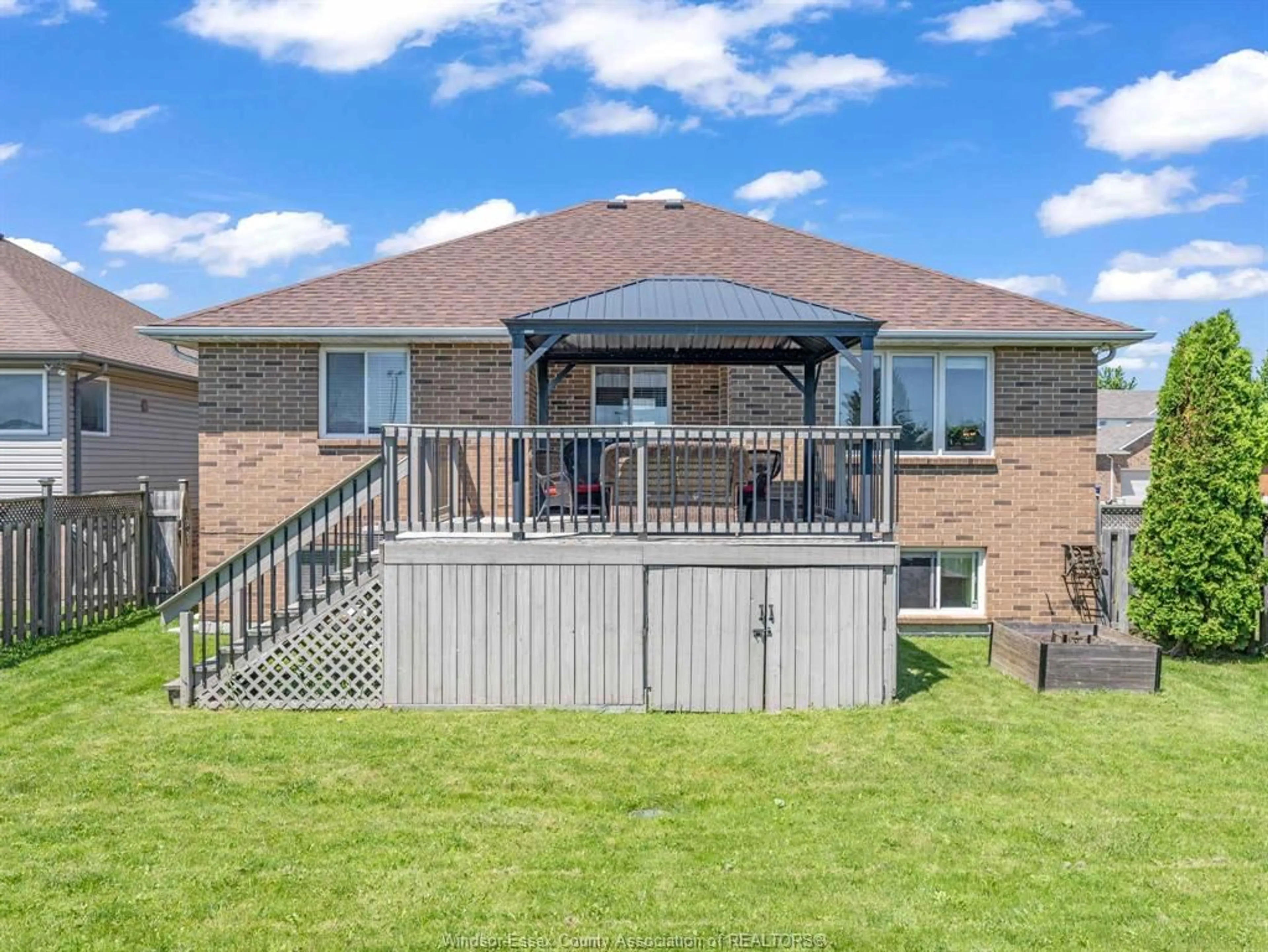 Unknown for 1541 Heatherglen Dr, Tecumseh Ontario N8N 5B3
