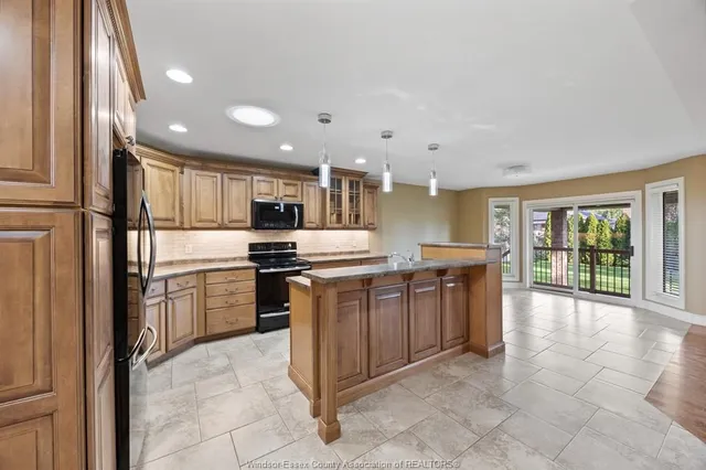 1156 JOSHUA, Lakeshore 5